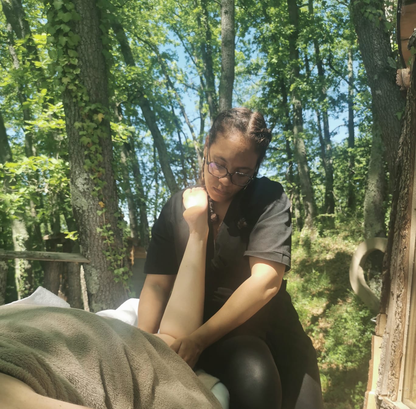 Cabane "Toi & Moi" — Séjour romantique avec spa à Gers à Malabat — vue depuis la terrasse