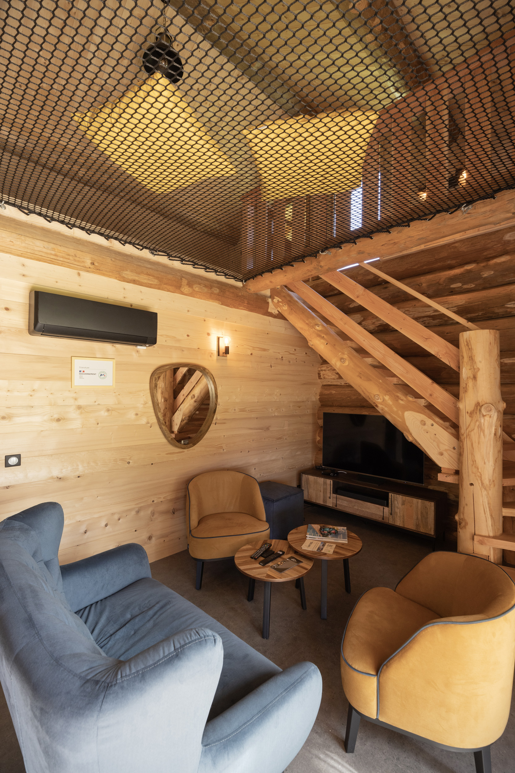 Gîte Le Chammet : un chalet enchanteur en Limousin à Faux-La-Montagne — salle de bain