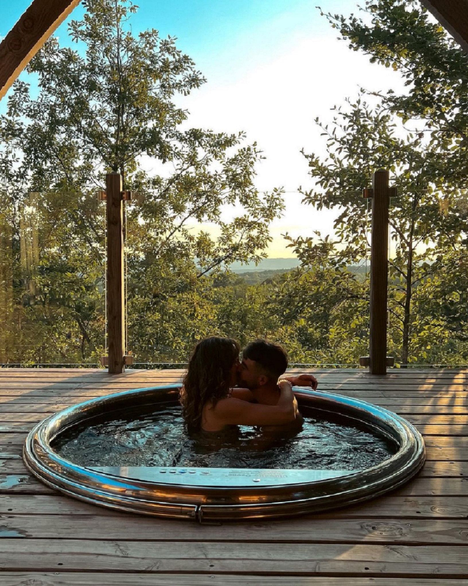 Cabane Spa Mésange : une évasion dans les arbres en Franche-Comté à Bonlieu — chambre