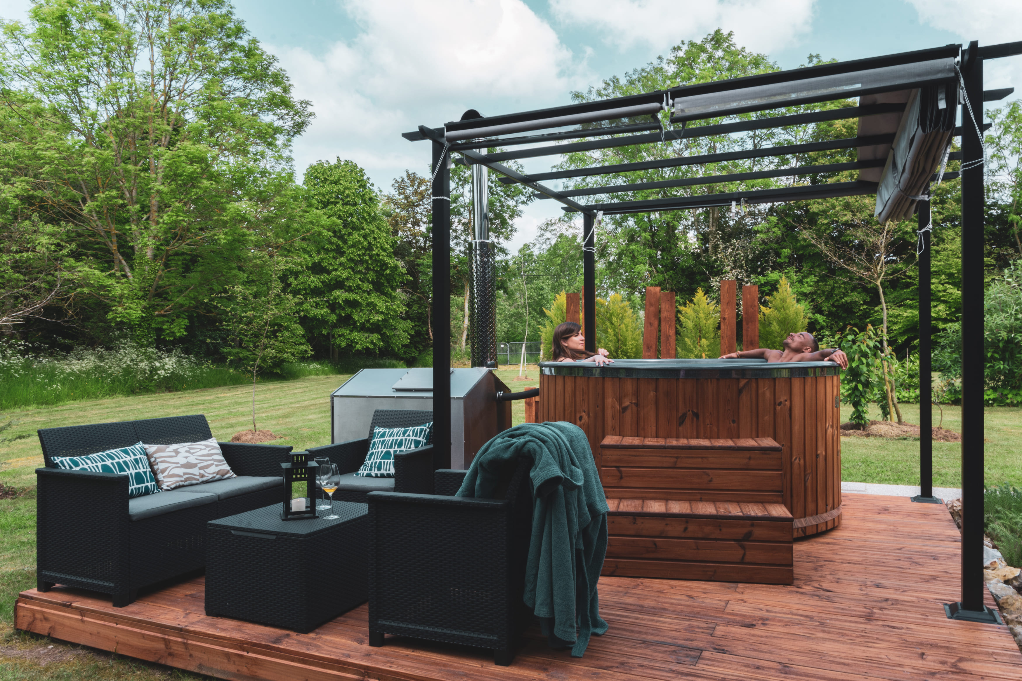 La Tiny House & SPA du Lutin Many — Séjour insolite en Haute-Normandie à Graveron-Sémerville — chambre