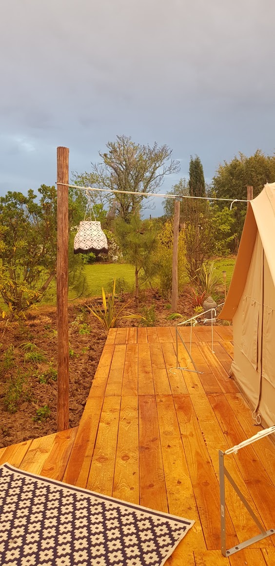 Tente Sibley le Bonheur & Spa : une expérience unique en Aquitaine à Berson — chambre