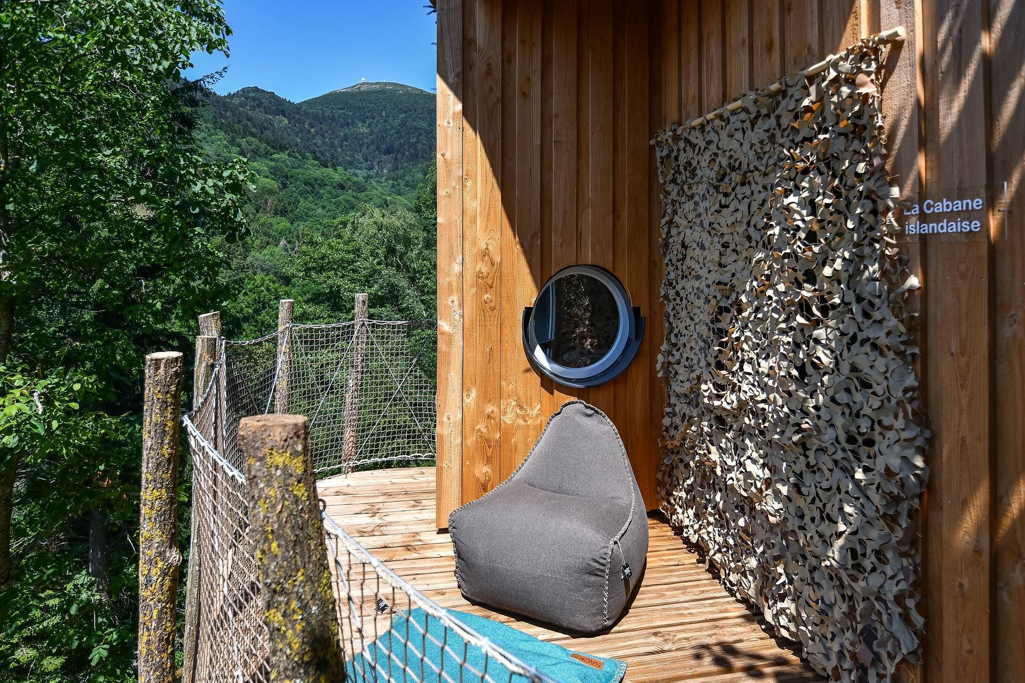 La cabane spa islandaise : une évasion perchée en Alsace à Goldbach-Altenbach — salle de bain