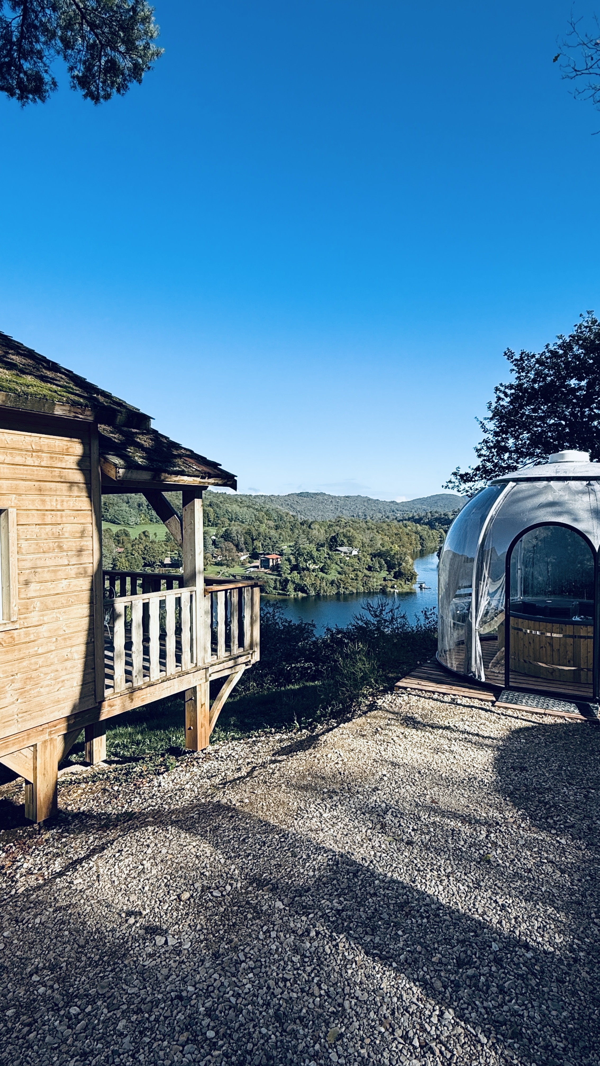 Lodge du Bétet — Cabane sur pilotis avec spa à Ain à Serrières-Sur-Ain — vue intérieure