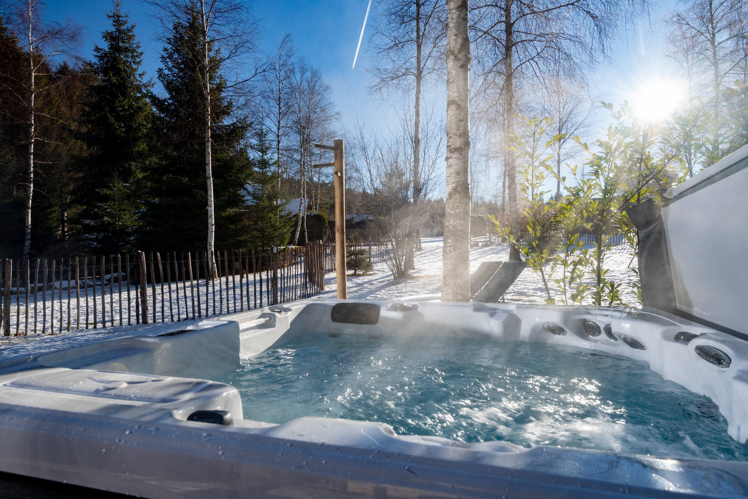 Lodge des Amoureux & Spa : une cabane romantique en Lorraine — Cabane à Barbey Seroux