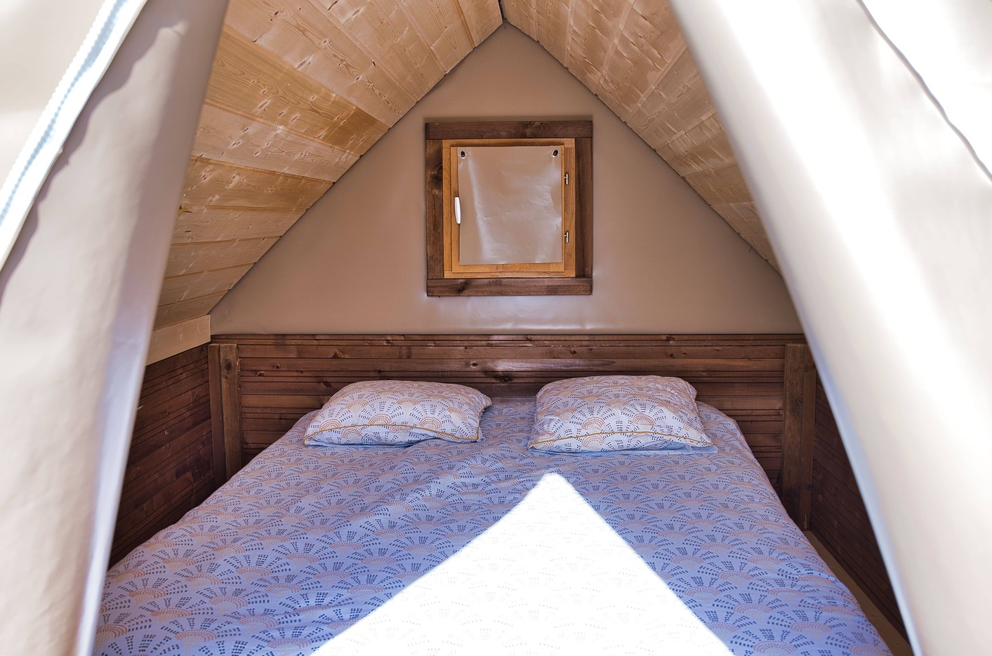CABATENTE — Tente avec spa au Camping Le Soleil Des Bastides à Rabastens — salle de bain