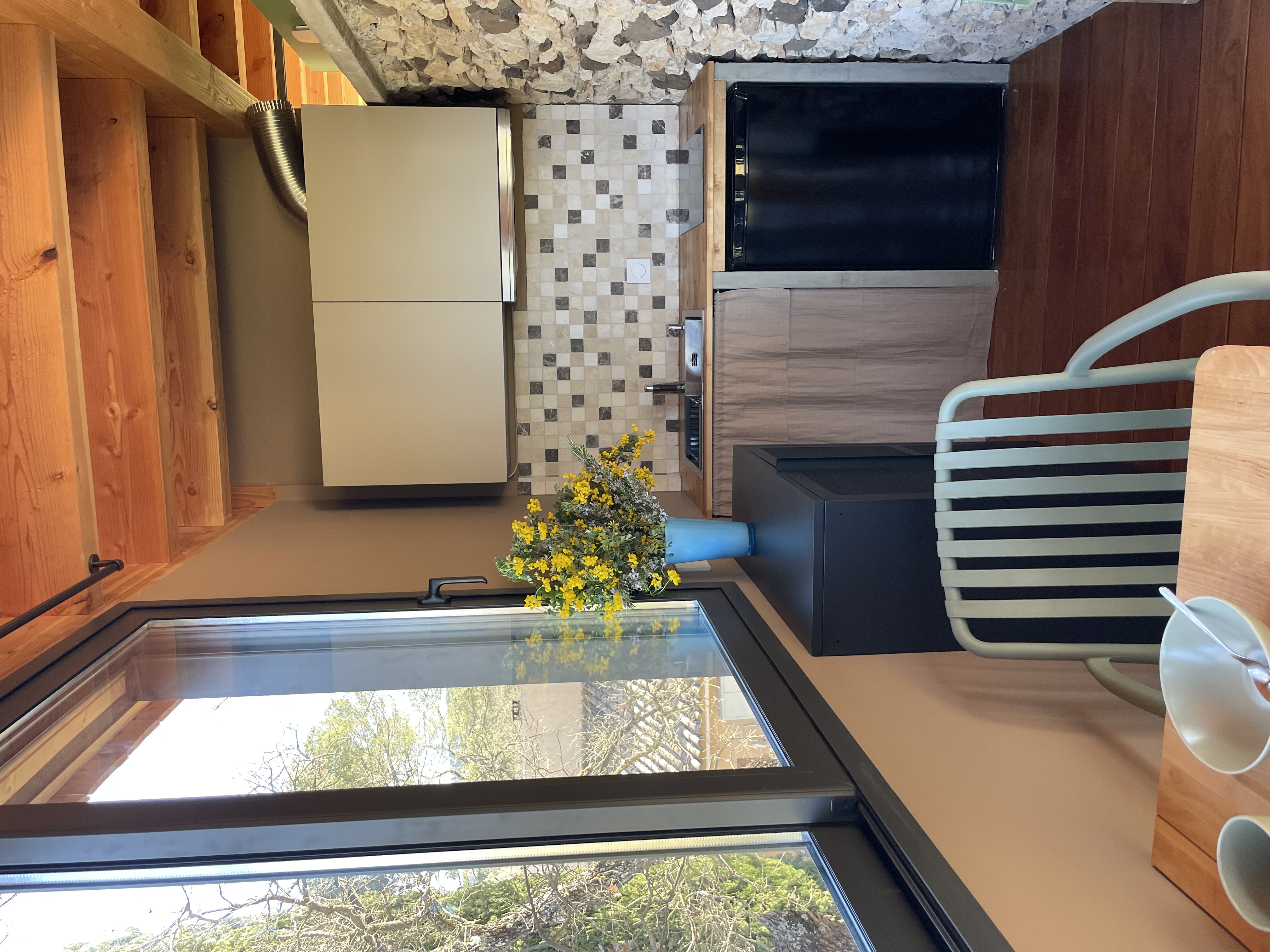 Le Nid en Provence — Cabane sur pilotis avec spa à Bouches-du-Rhône à Marseille — environnement naturel