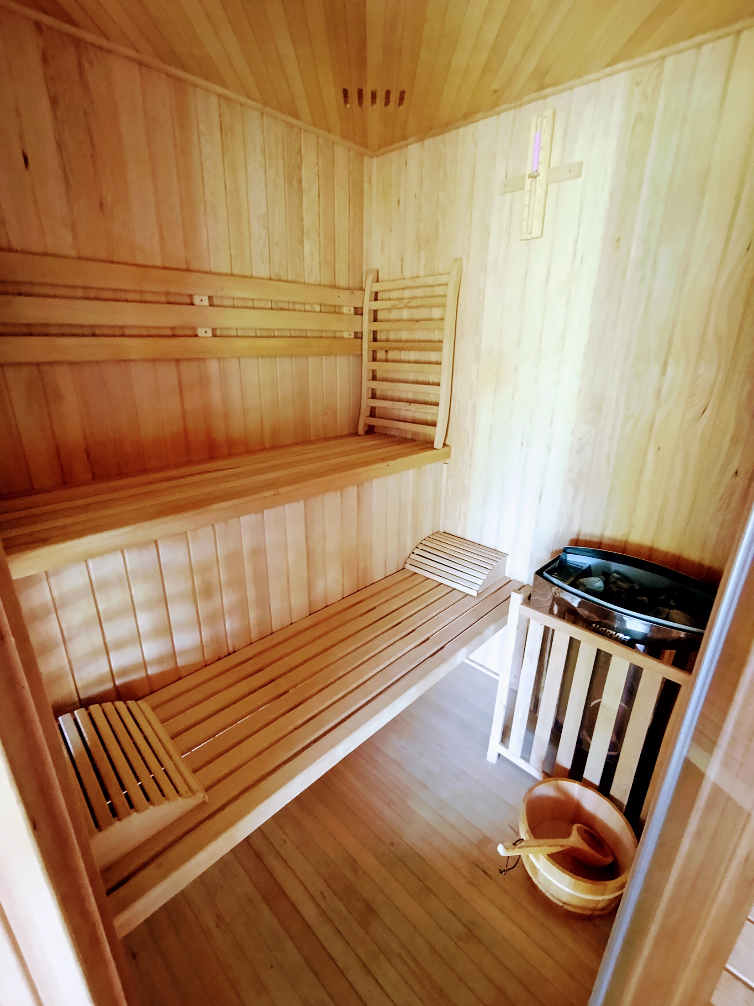 Bulle Écureuil : une échappée en Bourgogne à Quarré-Les-Tombes — chambre