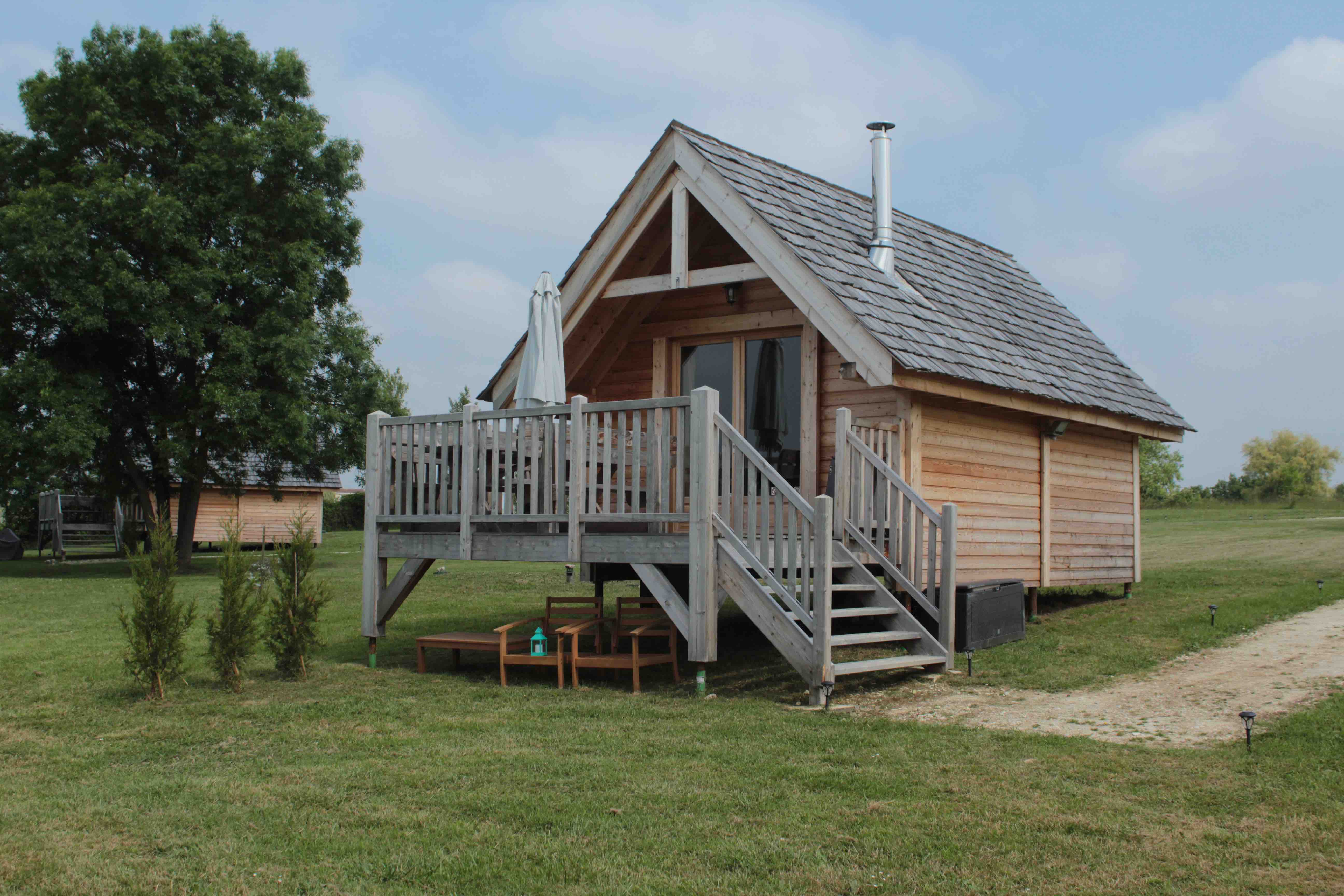 La Cabane Léonie : une expérience unique sur pilotis en Aquitaine à Berson — vue intérieure