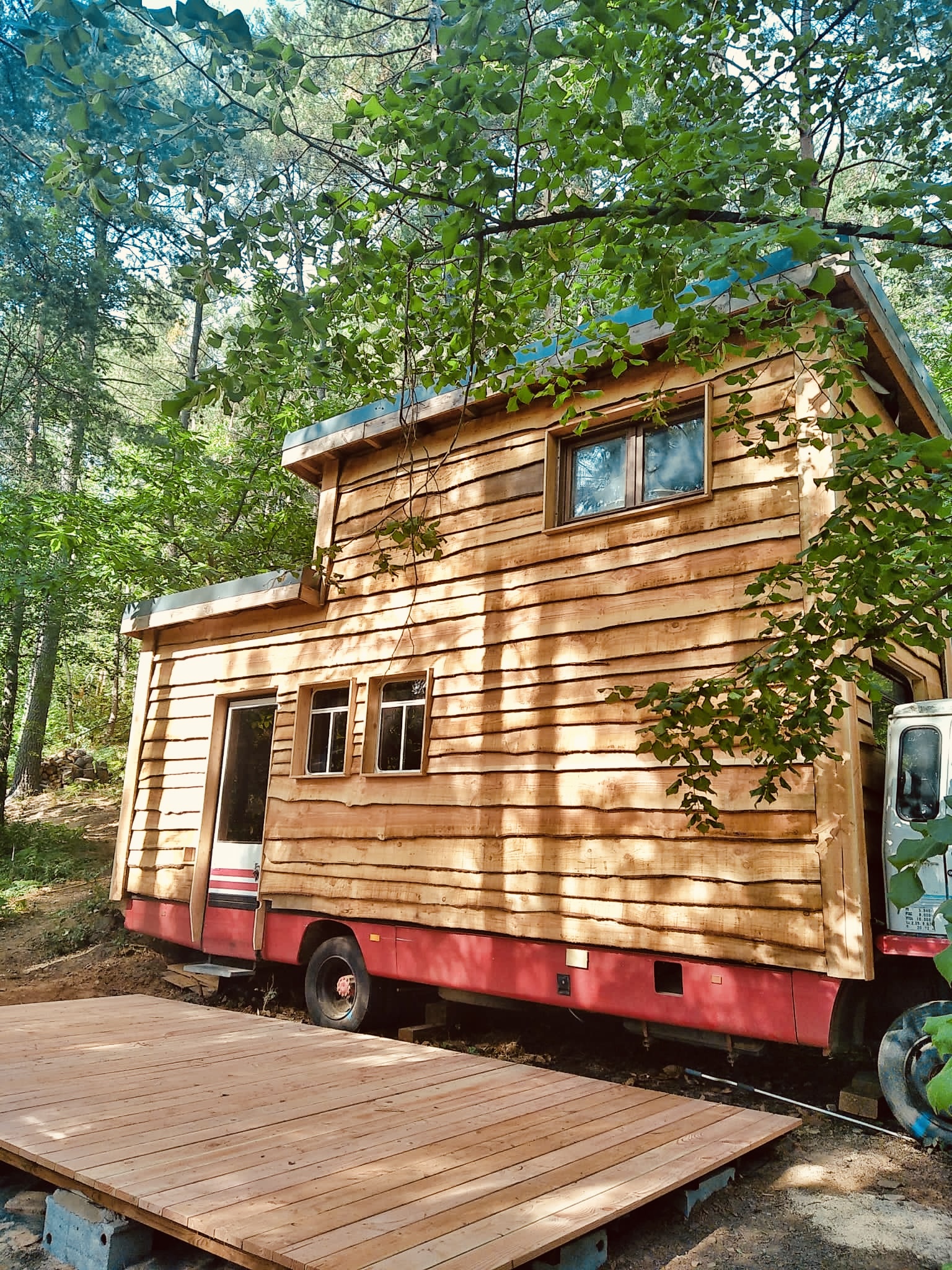 La Cabion — Tiny House avec spa à Gard à Nîmes — vue intérieure