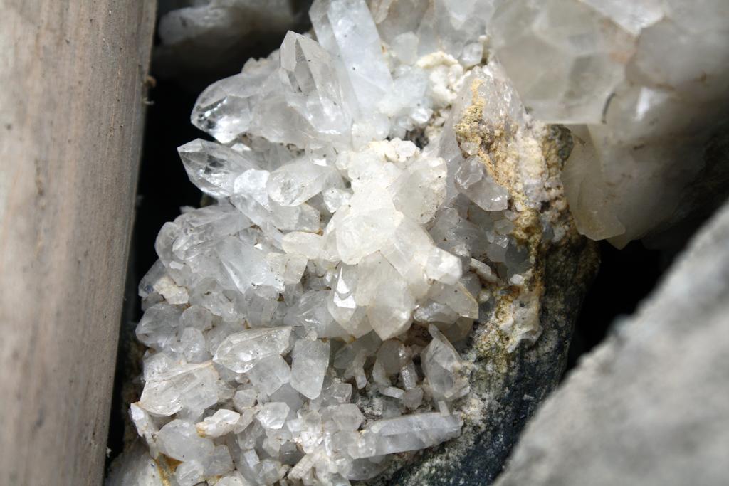 La Mine des Cristalliers — Chambre à thème avec spa à Savoie à Chambéry — vue depuis la terrasse