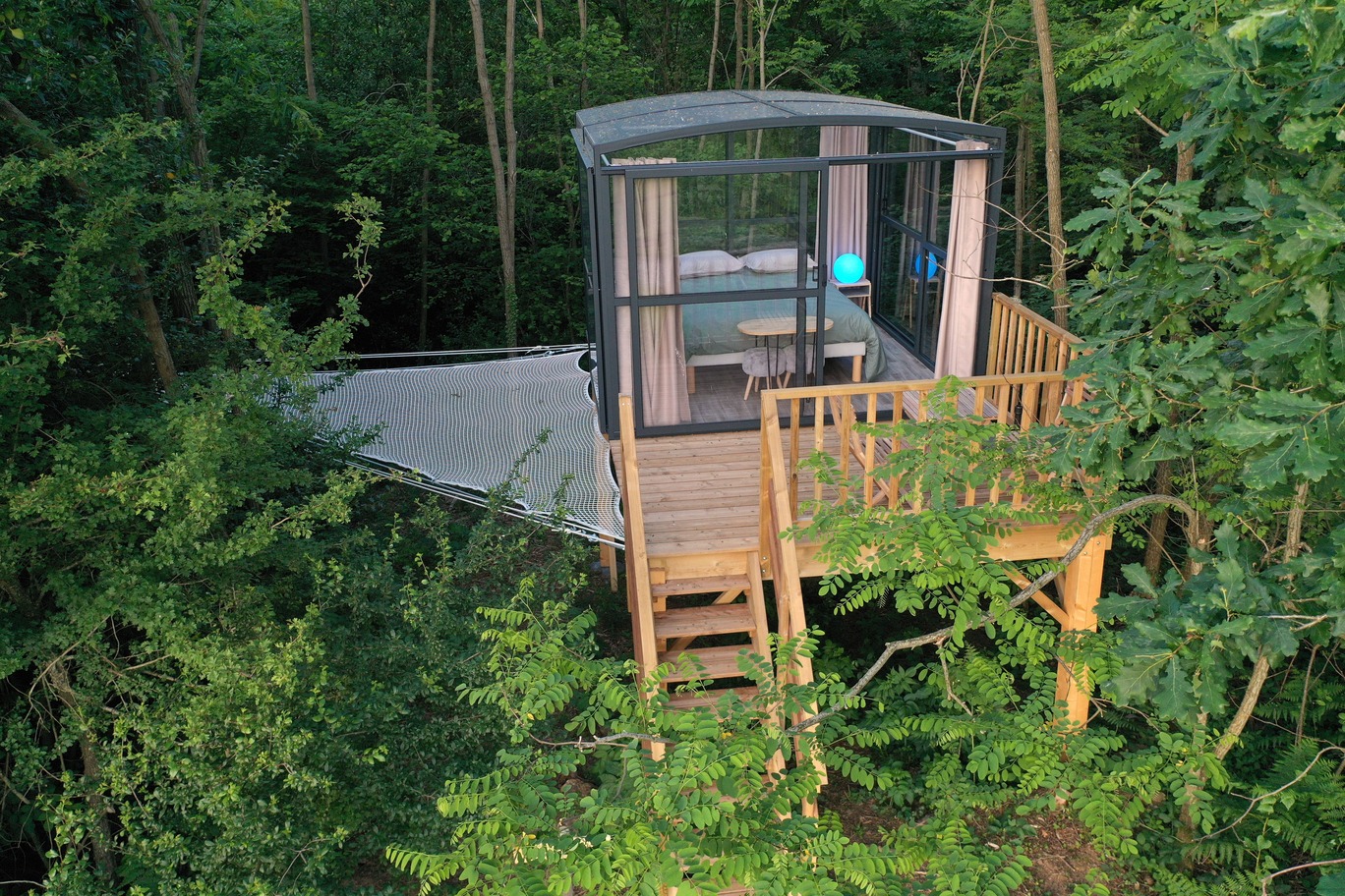 La Bulle au bois dormant — Nuit romantique avec spa à Haute-Garonne à Toulouse — salle de bain