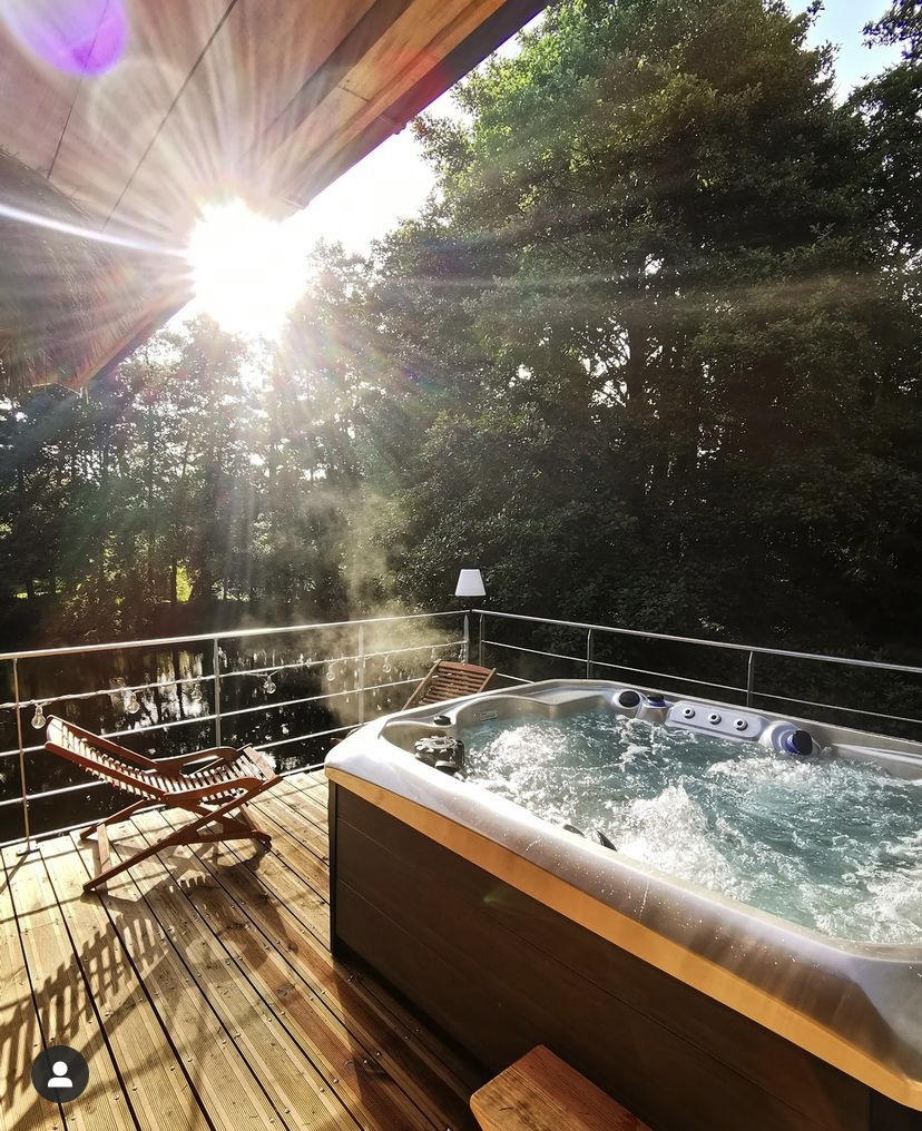 Chalet Spa sur pilotis — Cabane sur pilotis avec spa à Ille-et-Vilaine à Rennes — cuisine