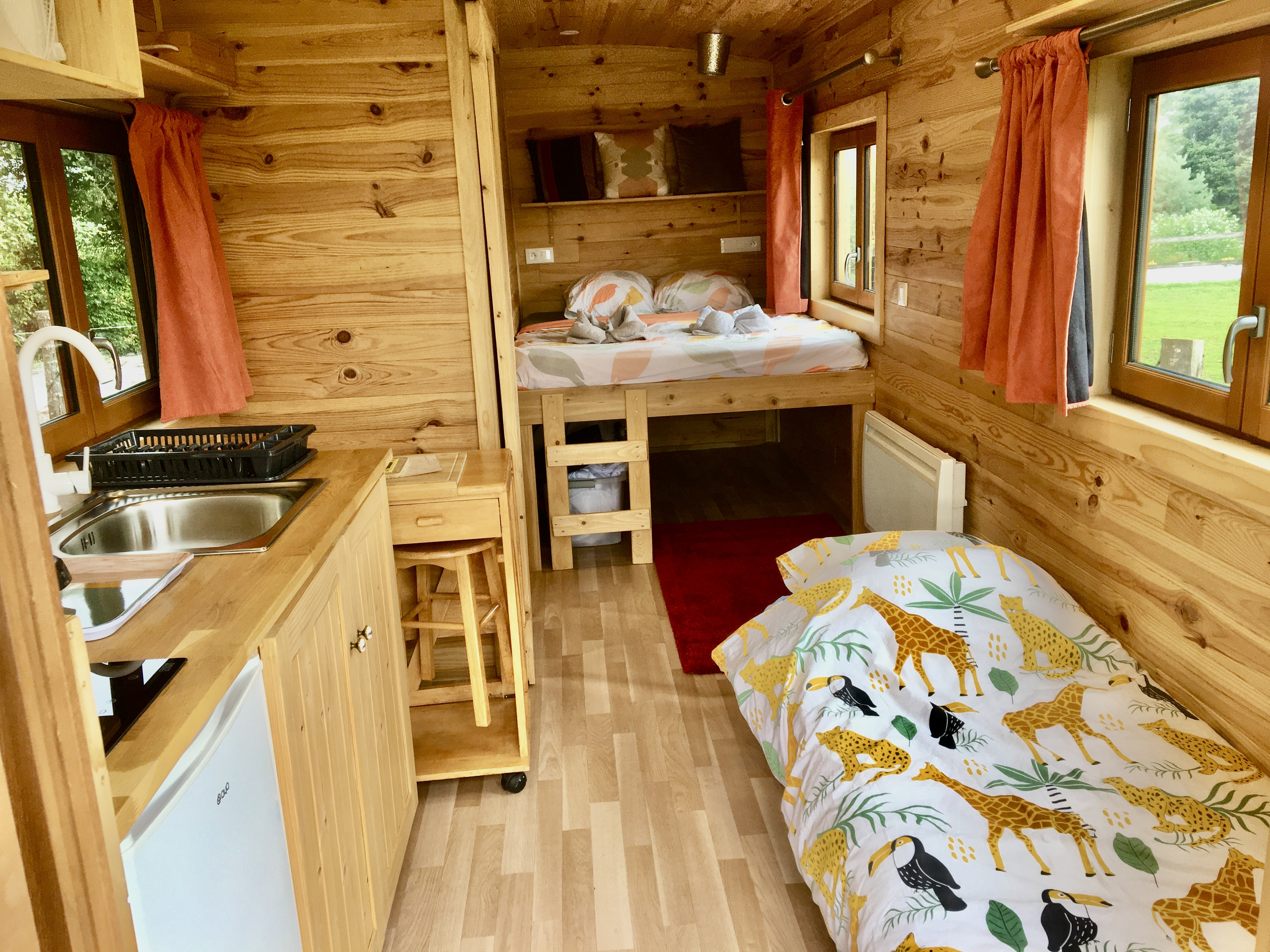 Pony House — Tiny House avec spa à Saint-Lô (Manche) à Saint-Lô — cuisine