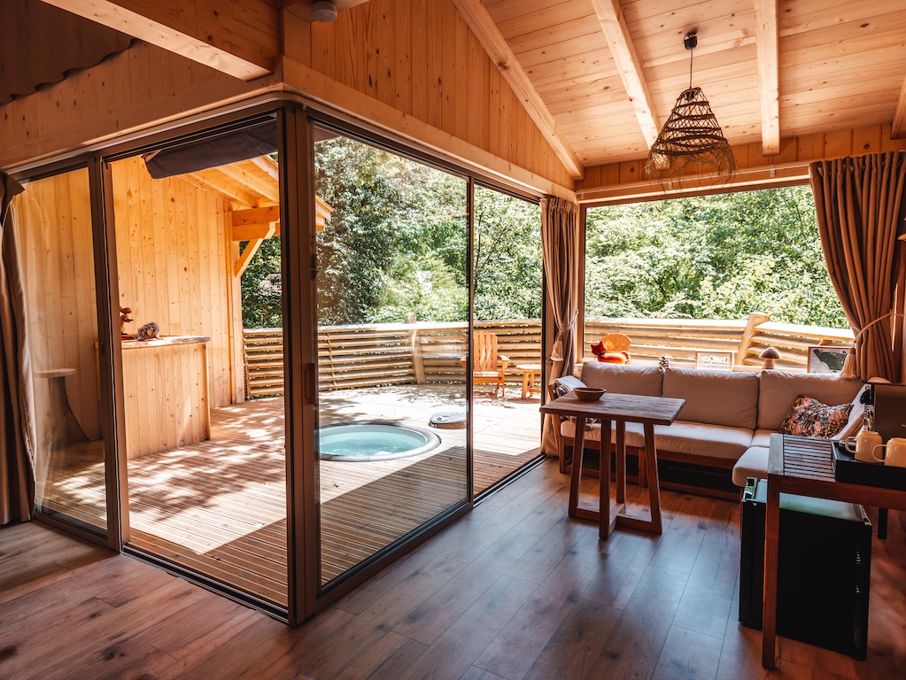 Cabane Spa Bonheur : une évasion perchée en Picardie à Rosoy-En-Multien — espace de vie