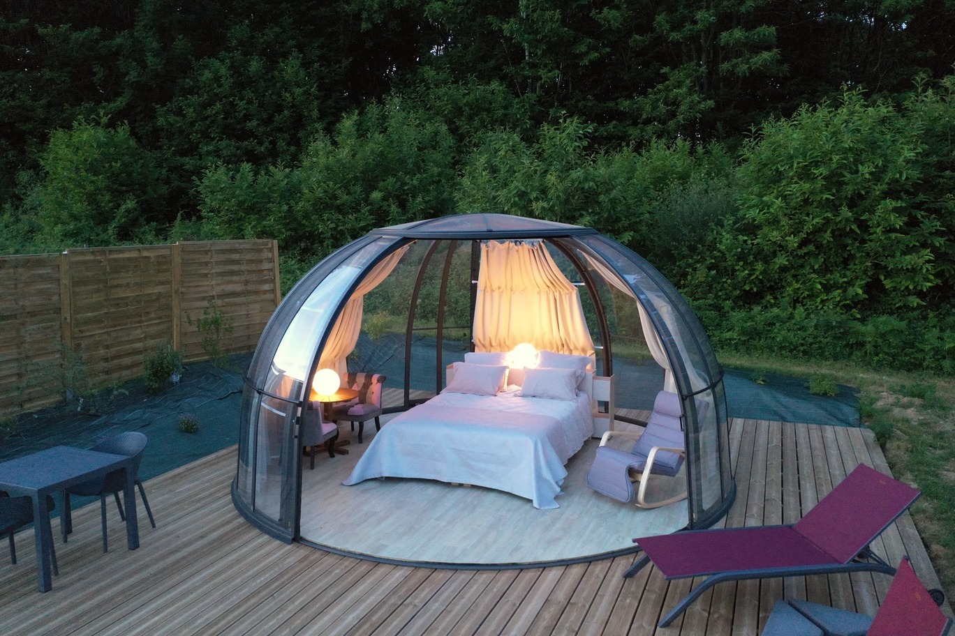 Évasion dans une bulle avec spa privatif en Haute-Garonne