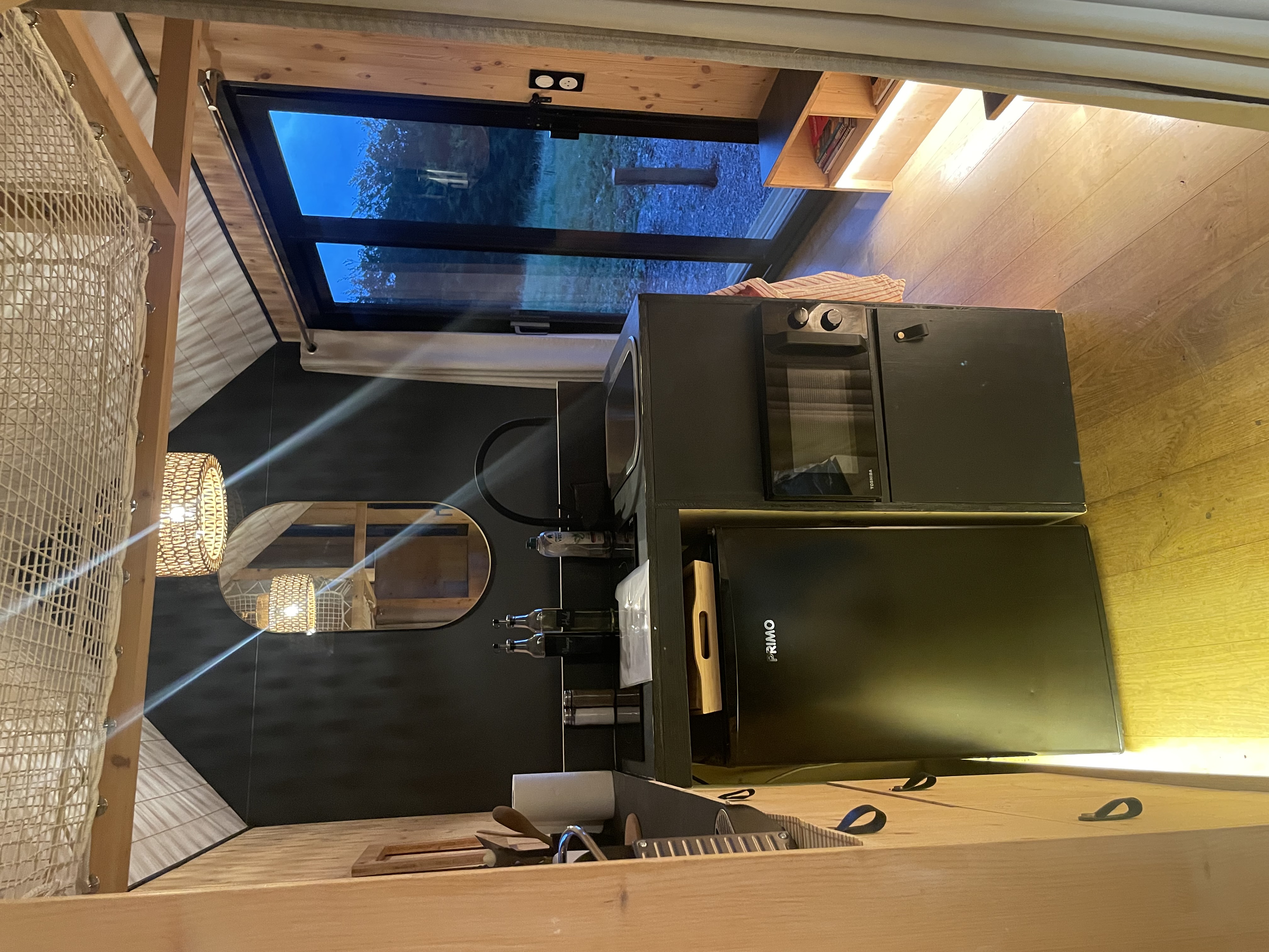 Cabane Etxe ttipia — Tiny House avec vue panoramique à Banca (Pyrénées-Atlantiques) à Banca — cuisine