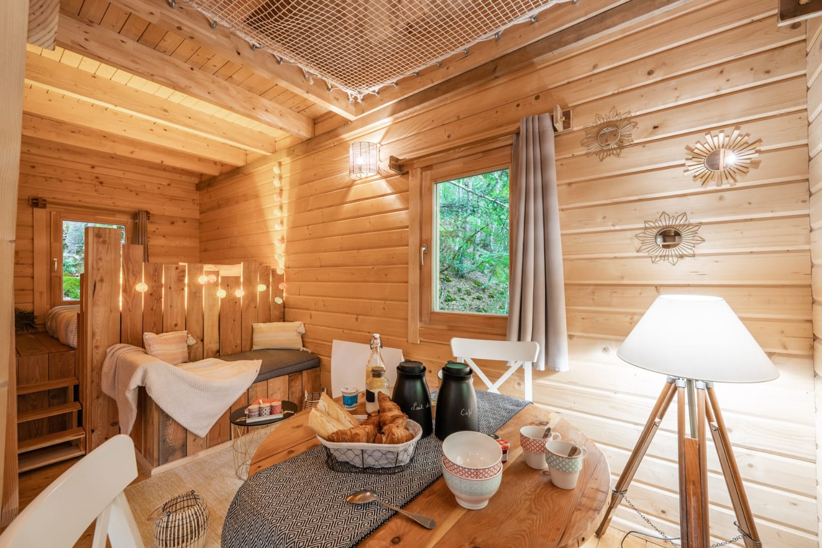 Cabane des Sylphes & Spa — Cabane sur pilotis avec spa à Saint-Léger (Hautes-Alpes) à Saint-Léger-les-Mélèzes — environnement naturel
