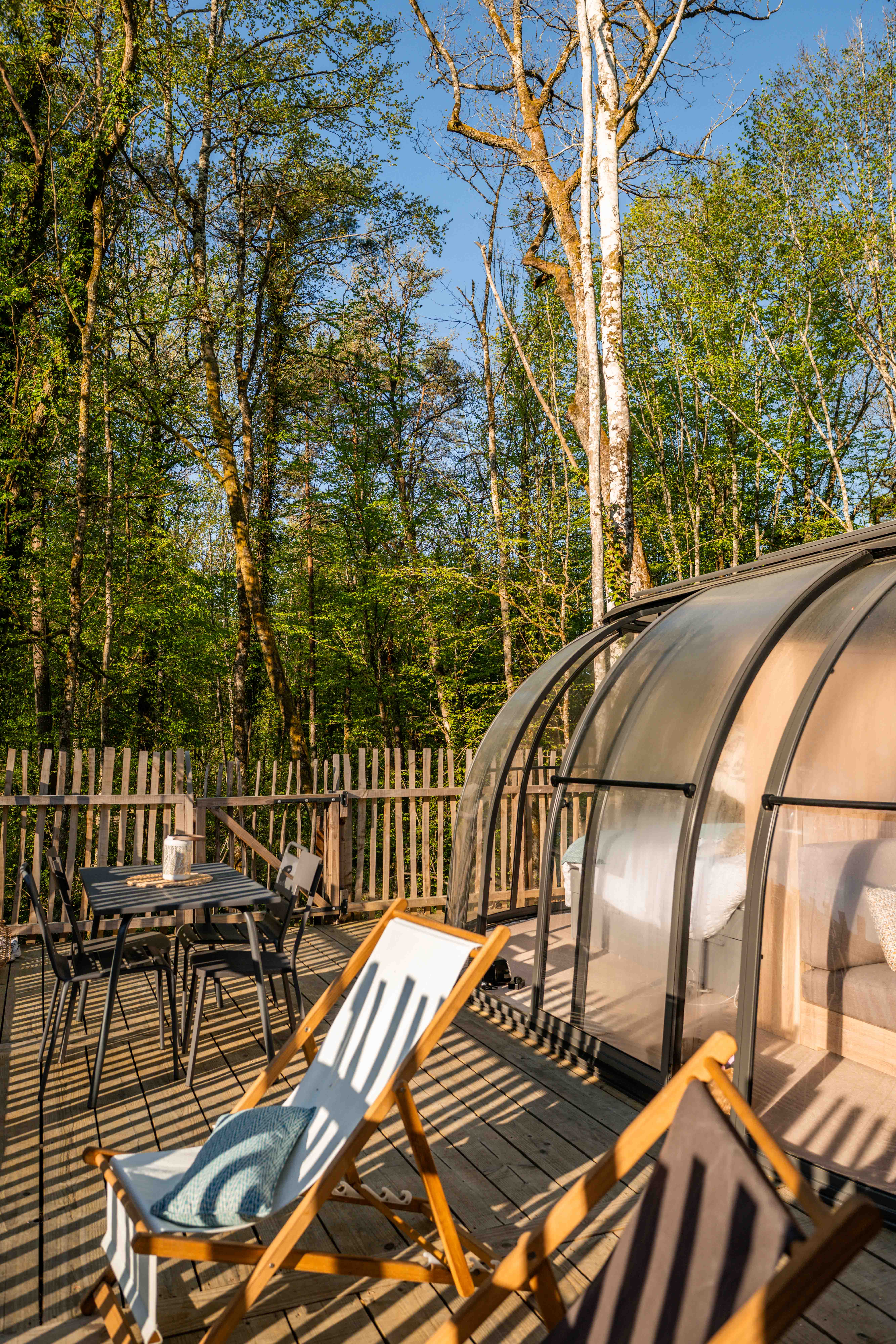 Grand dôme perché Spa - Geai des chênes — Dôme avec spa à Côte-d'Or à La Combe Rossignol — cuisine