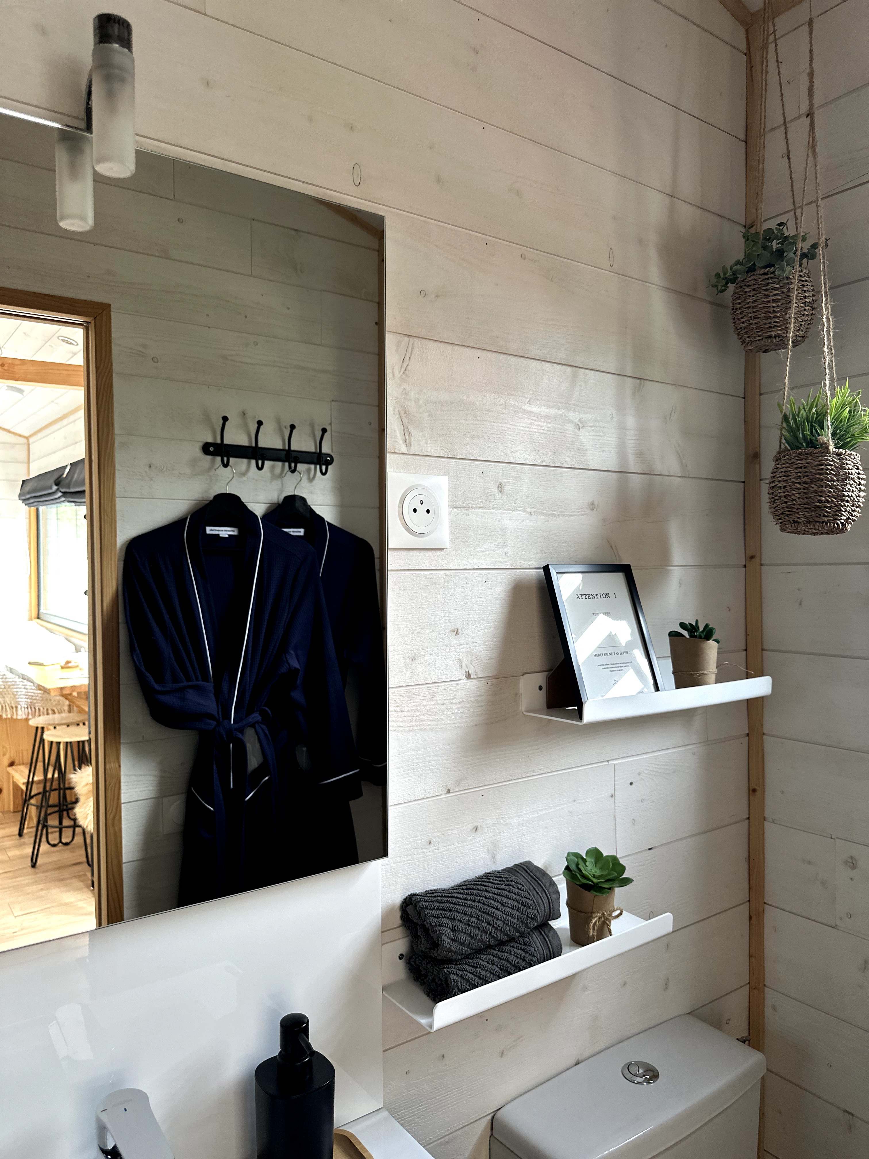Tiny House Dolce Vita & Spa — Évasion romantique à Tarn-et-Garonne à Montauban — cuisine