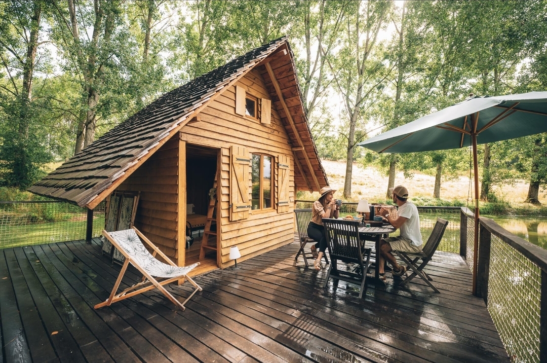 Cabane du Beau-Regard : une immersion au cœur de la nature en Bourgogne