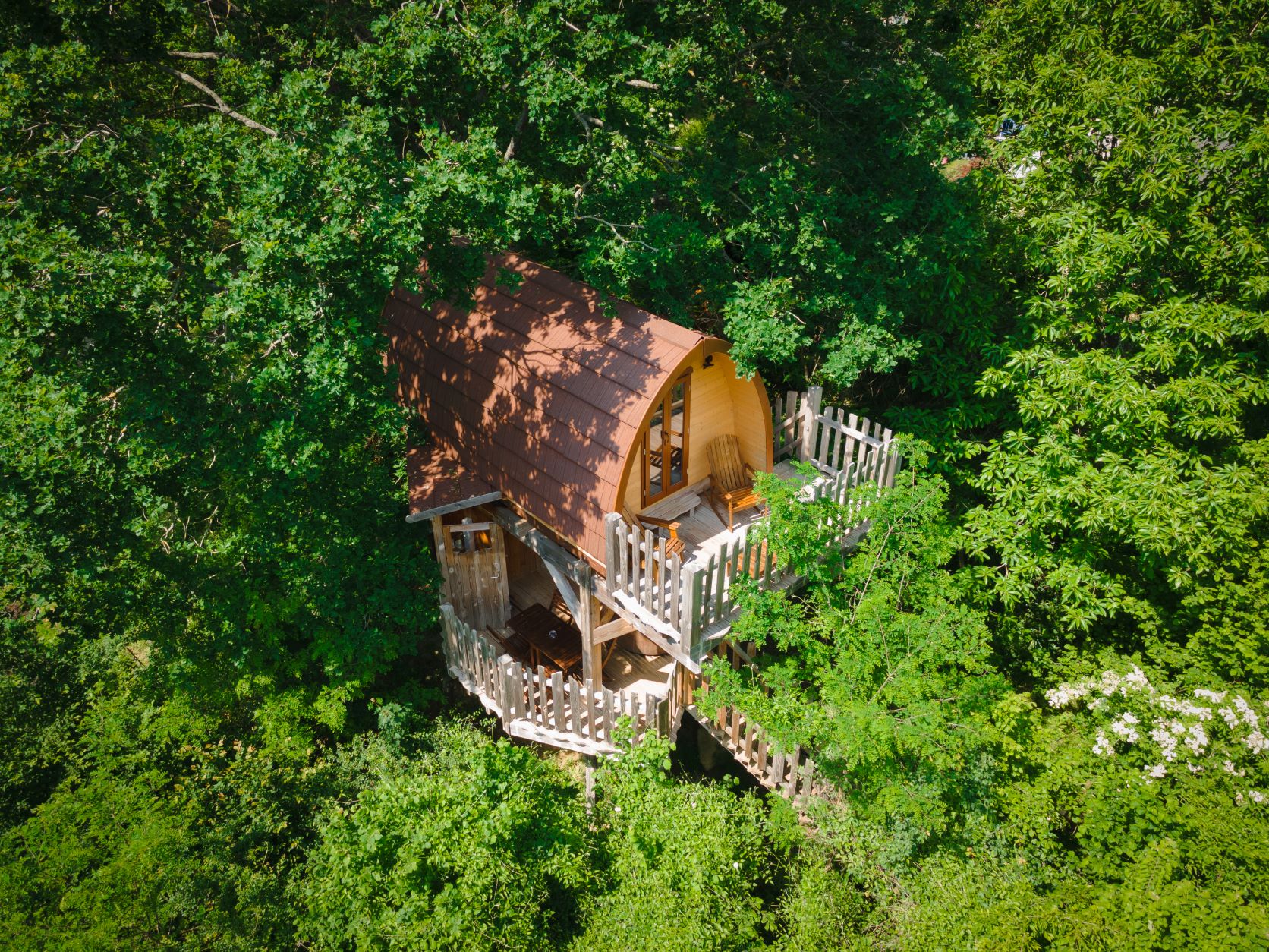 La Cabane Spa Le Chêne : une immersion dans les arbres