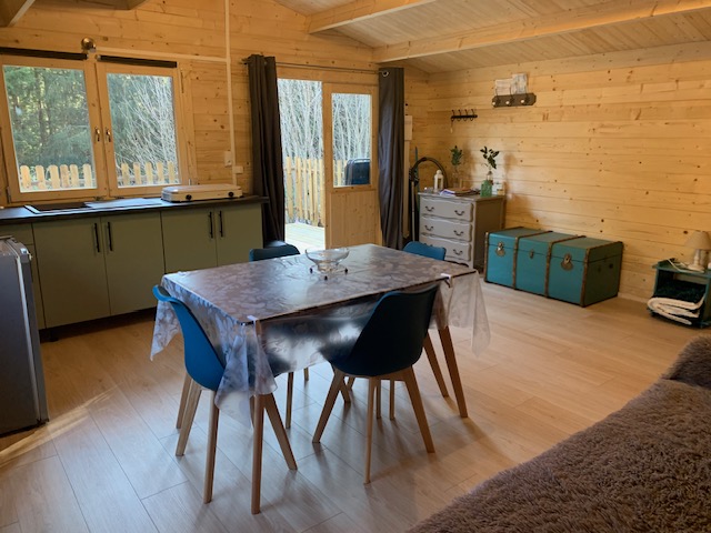 Cabane Auvergnate — Séjour avec spa à Haute-Loire à Le Puy-en-Velay — vue intérieure