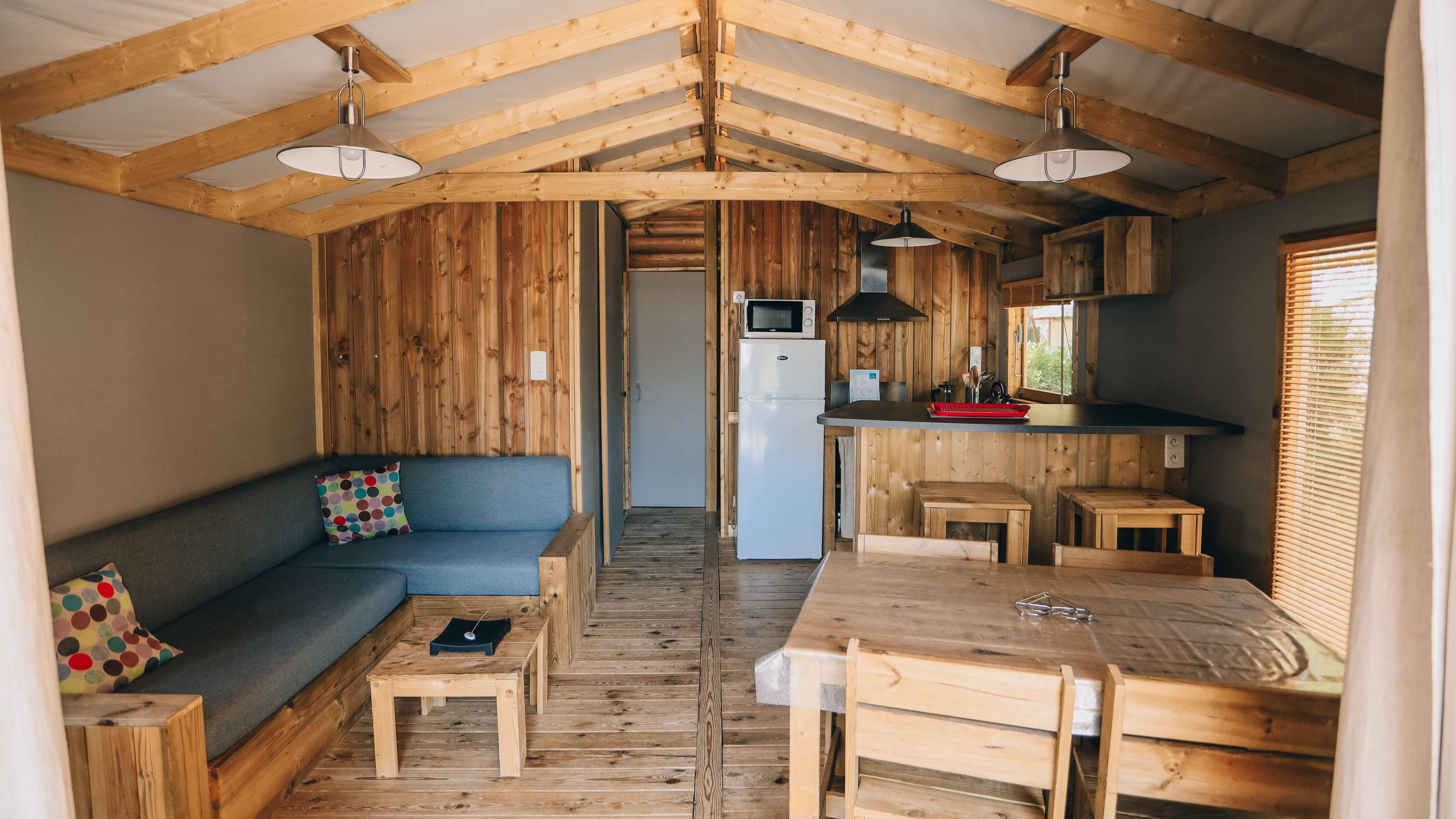 Lodge Premium : un safari en Poitou-Charentes à Les Portes-En-Ré — vue depuis la terrasse