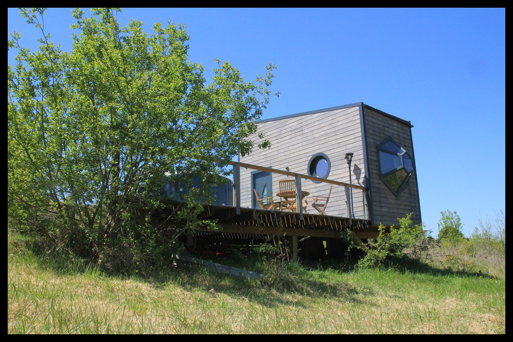 Évasion sensorielle dans une cabane avec spa en Midi-Pyrénées