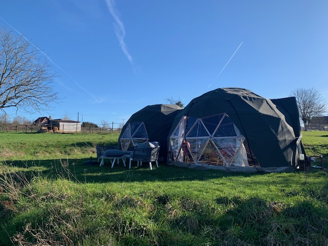 Double dôme Lama'Zonia : une expérience immersive en Aquitaine