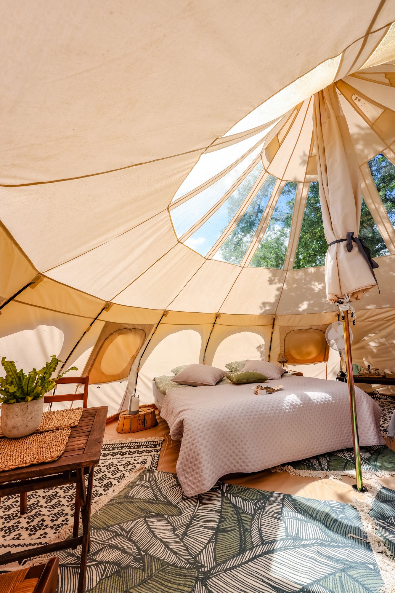 La Canopée : une expérience immersive en pleine nature à Busque — espace de vie