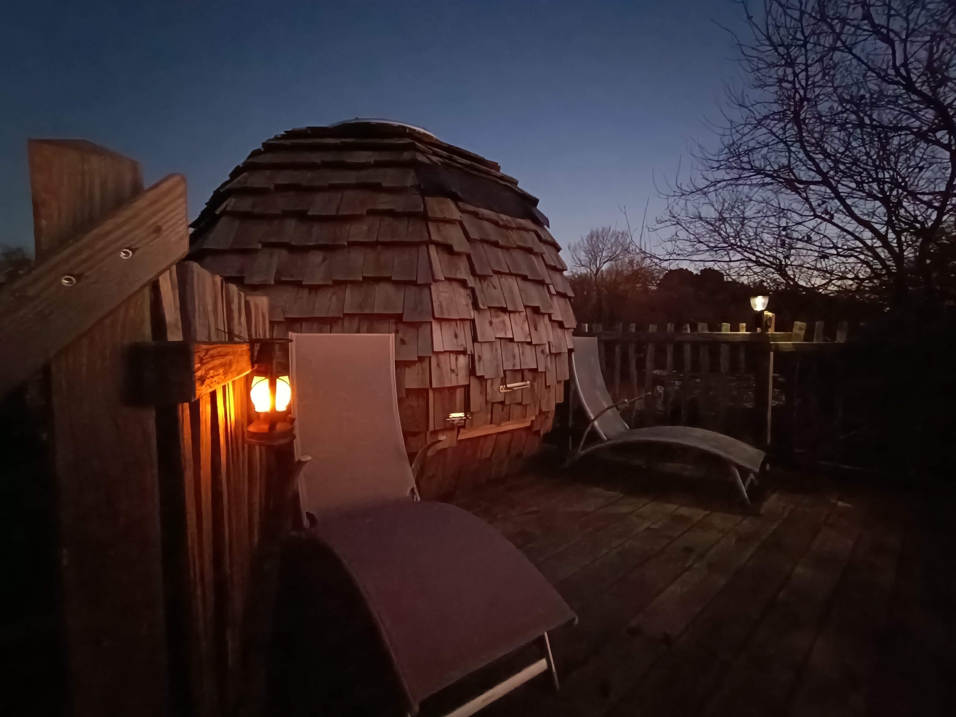 Cabane perchée Le Lovelit — Nuit romantique à 4m en Côtes-d'Armor à Pléneuf-Val-André — chambre