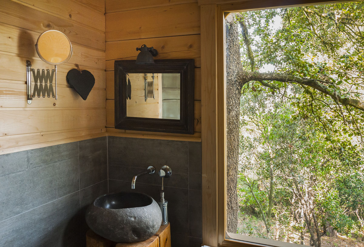 Cabane Tribu : une expérience suspendue en Languedoc-Roussillon à Villalier — cuisine
