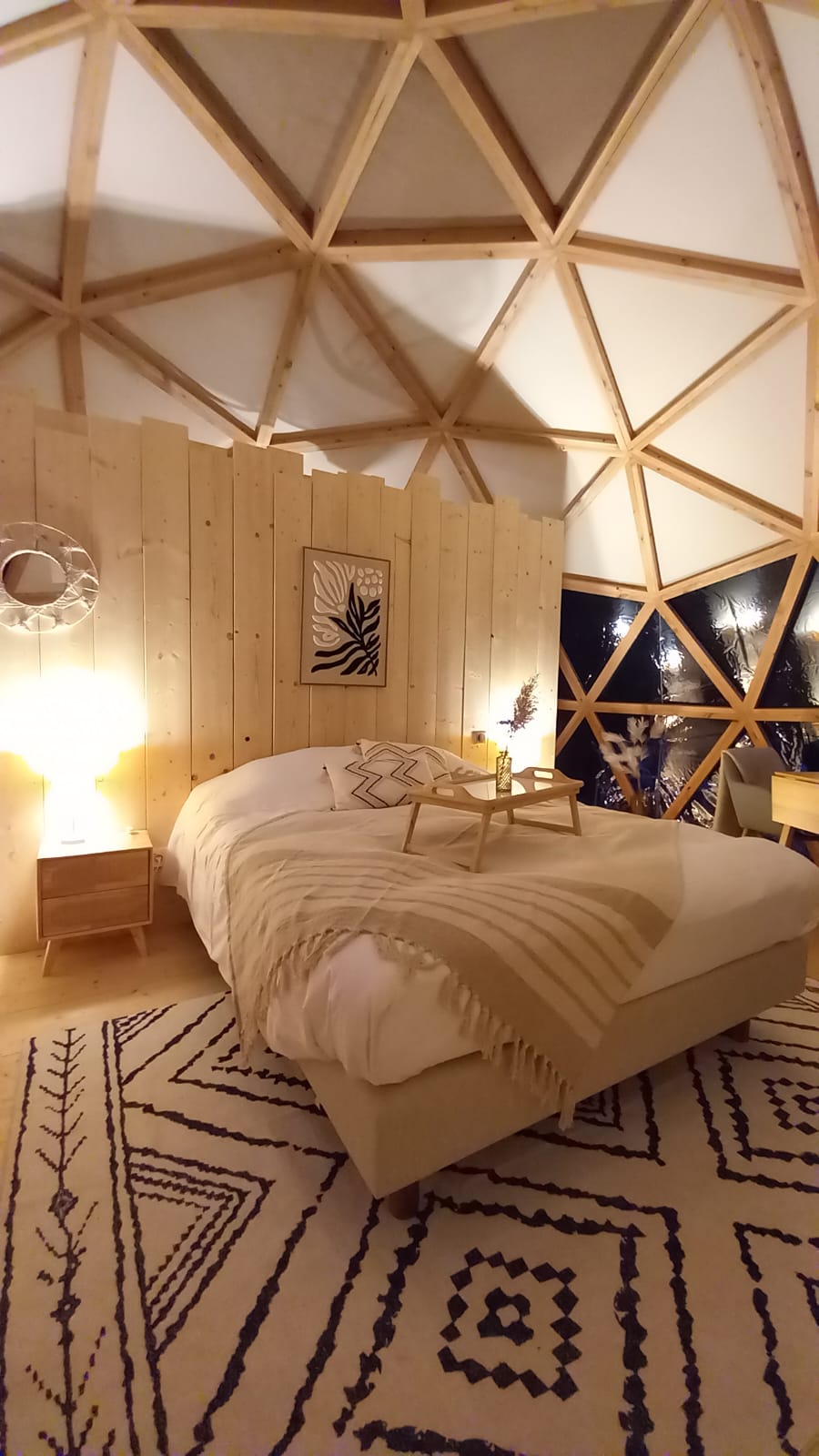 Dôme géodésique — Nuit avec spa à L'Orangerie du manoir en Bas-Rhin à Strasbourg — salle de bain