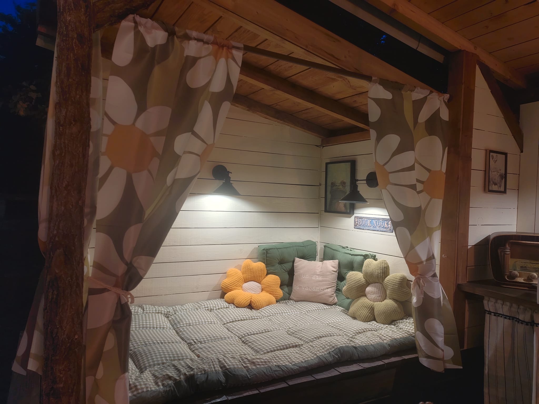 O'Logis de Grisette — Cabane avec Spa à Charente-Maritime à Pessines — salle de bain