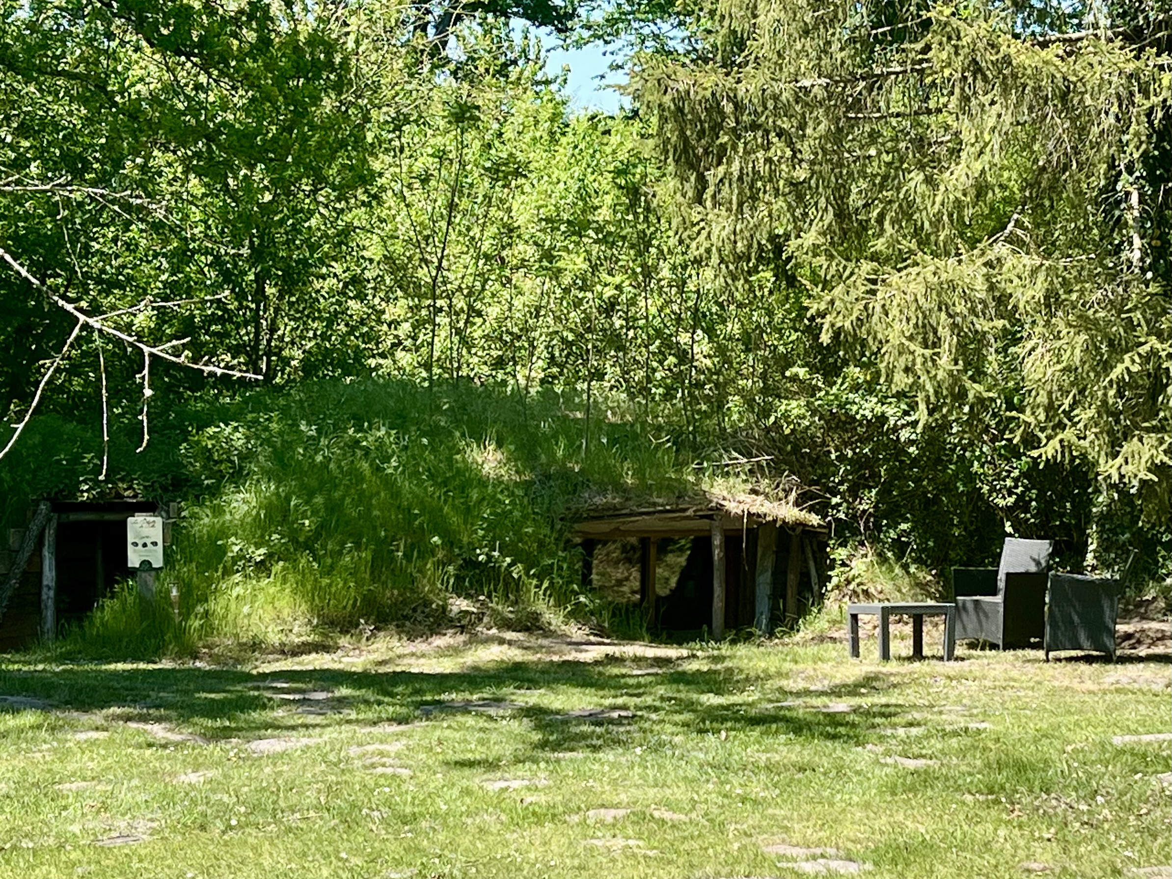 La cachette de Bilbo : une maison de hobbit au cœur de la Picardie