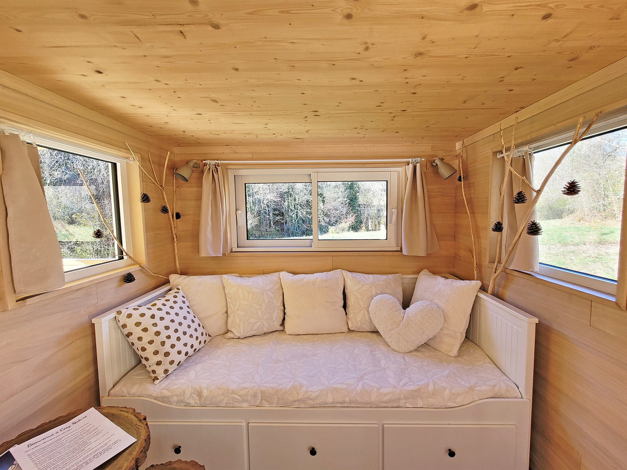 Tiny house Ecureuil — Séjour nature avec spa à Gard