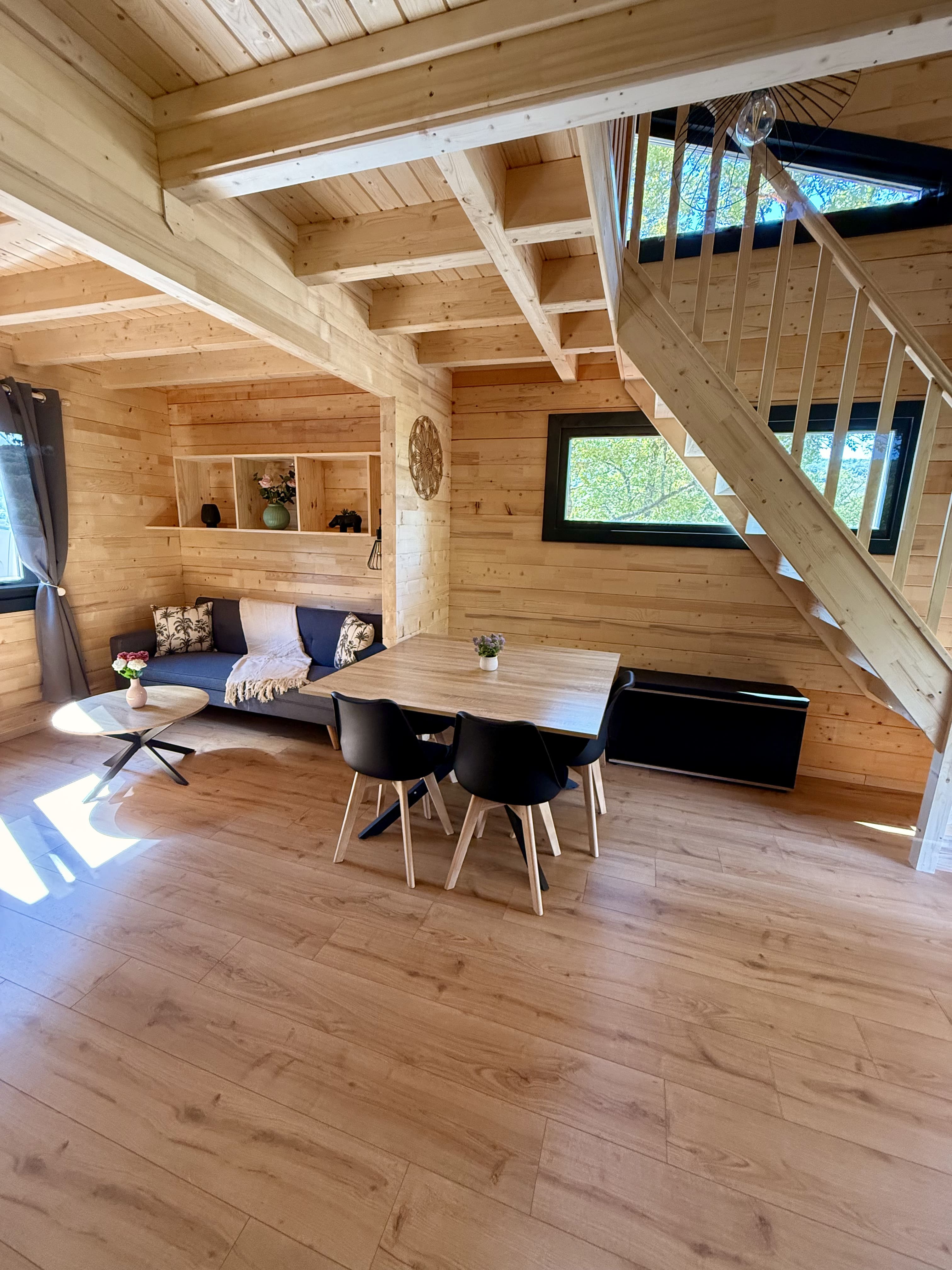 Lodge La Colibă — Chalet avec terrasse panoramique à Ain à Meillonnas — salle de bain