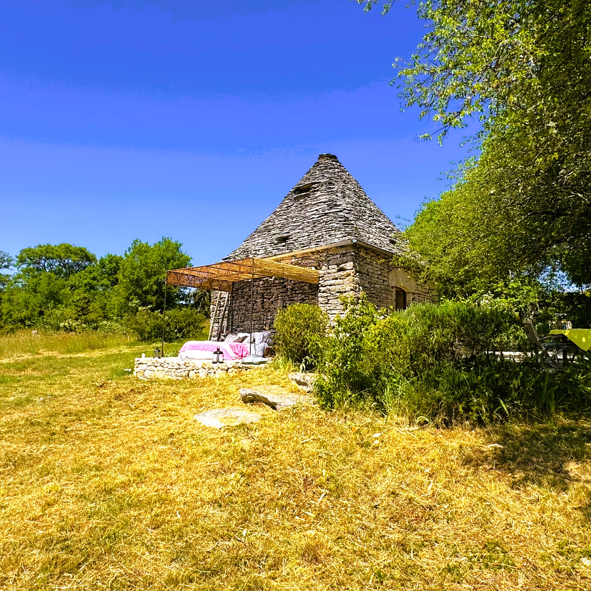 Le Refuge des Etoiles — Maison insolite avec spa privatif à Lot
