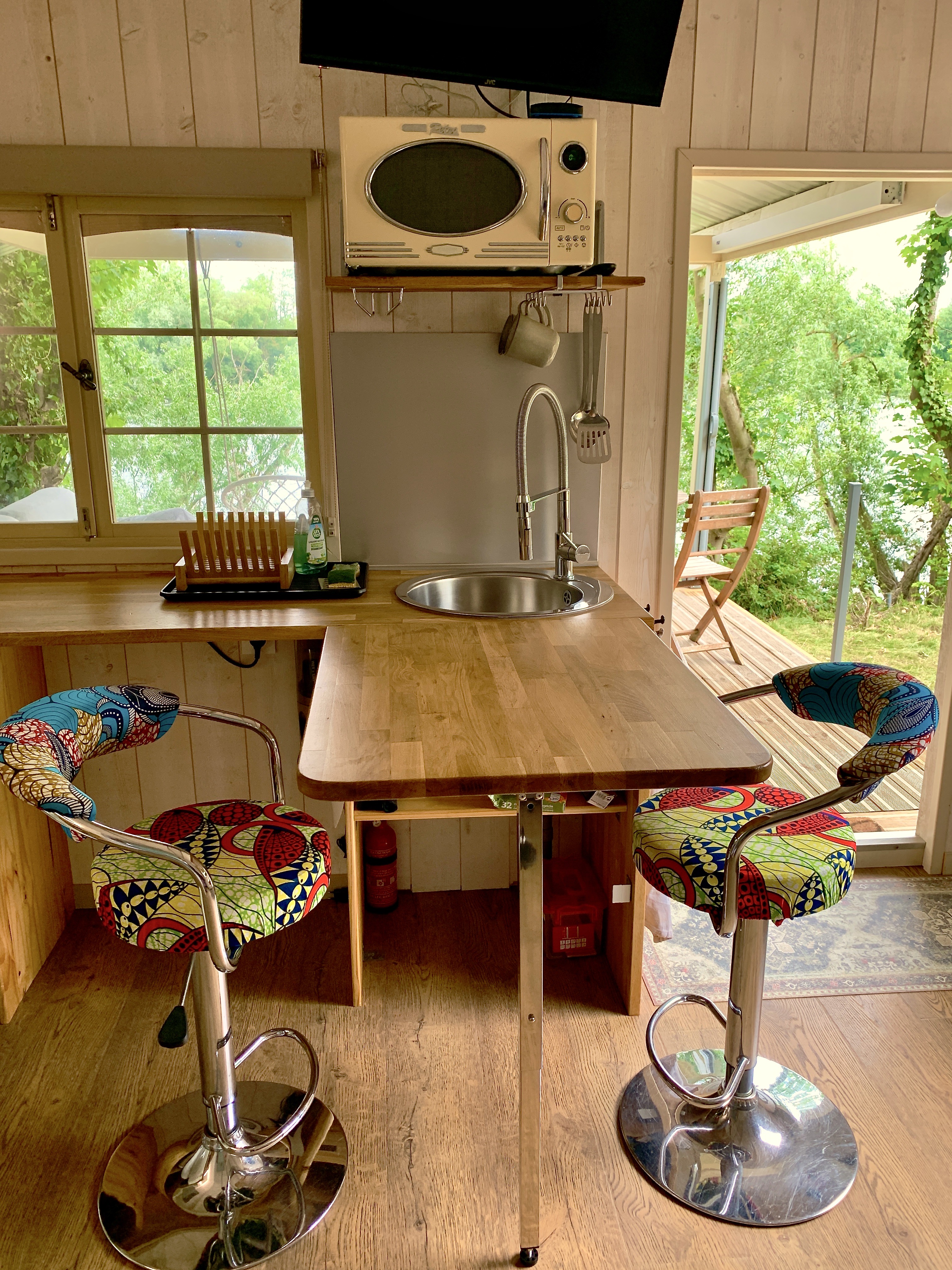 Chalet bord de Seine & Spa : une évasion romantique en Île-de-France à Carrières-Sous-Poissy — environnement naturel