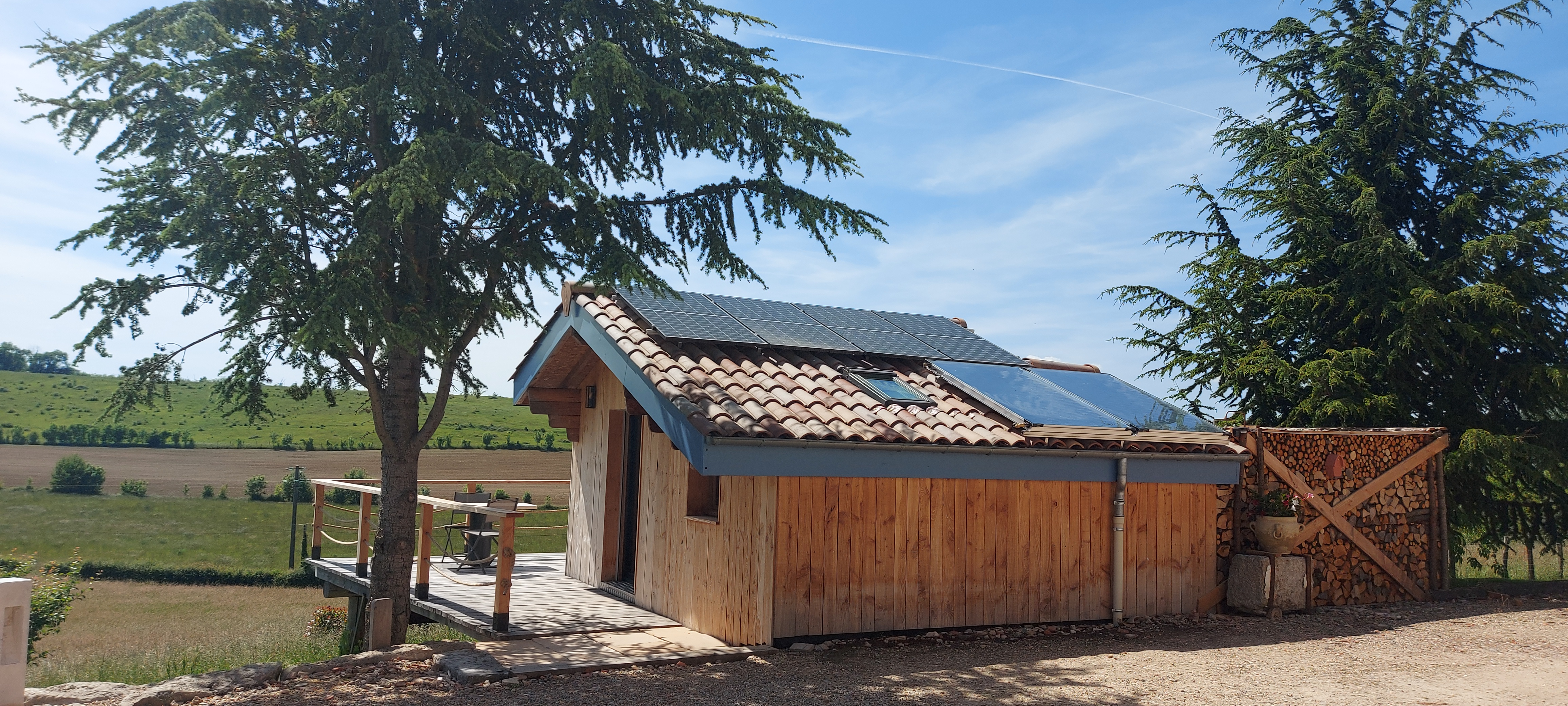 Wood & Spa — Cabane avec spa privatif à Chasselay (Rhône)