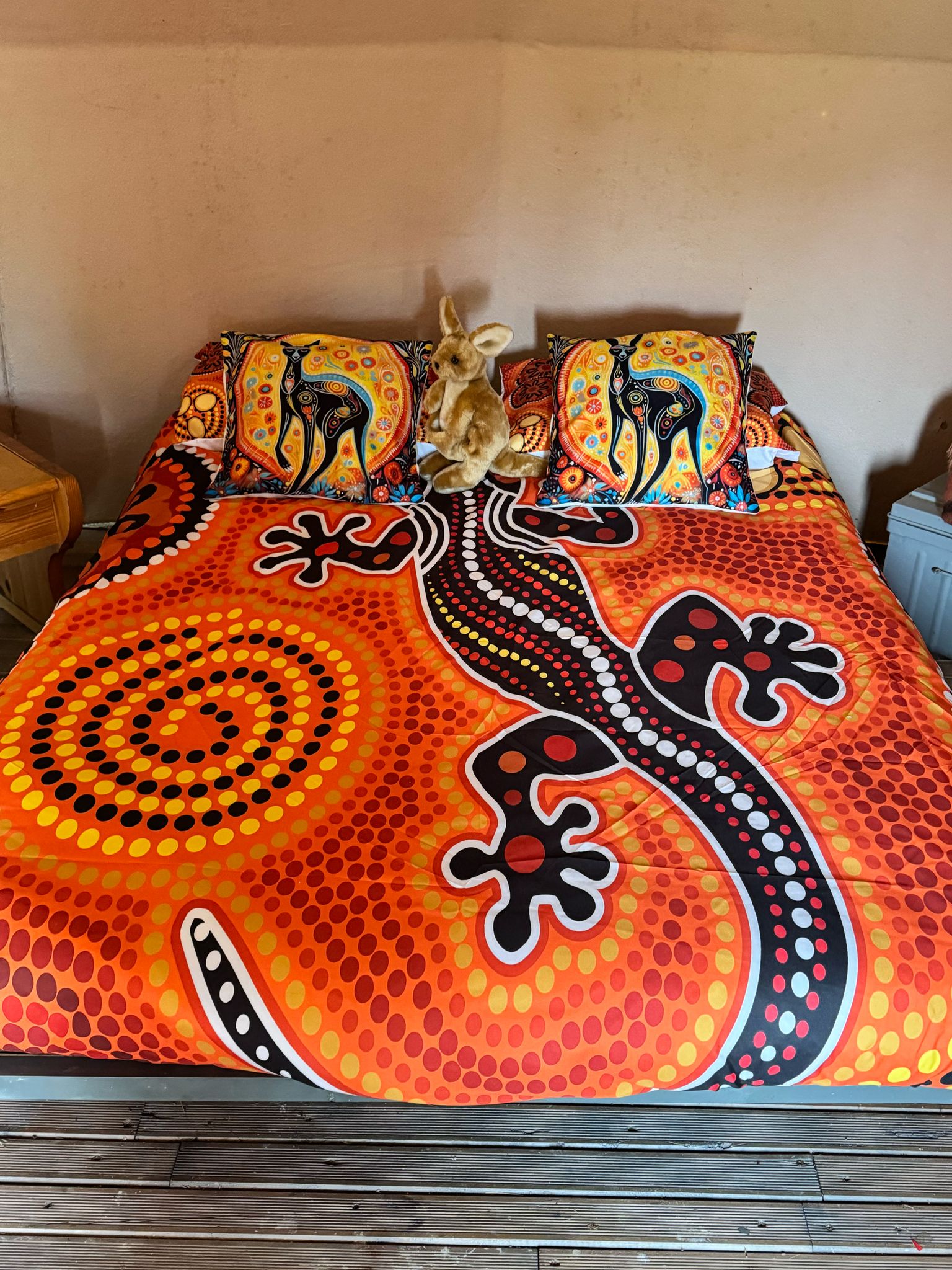 Photo 4/7 — Autre « Dormez avec des kangourous — Expérience insolite à Gers » à Riguepeu Gers