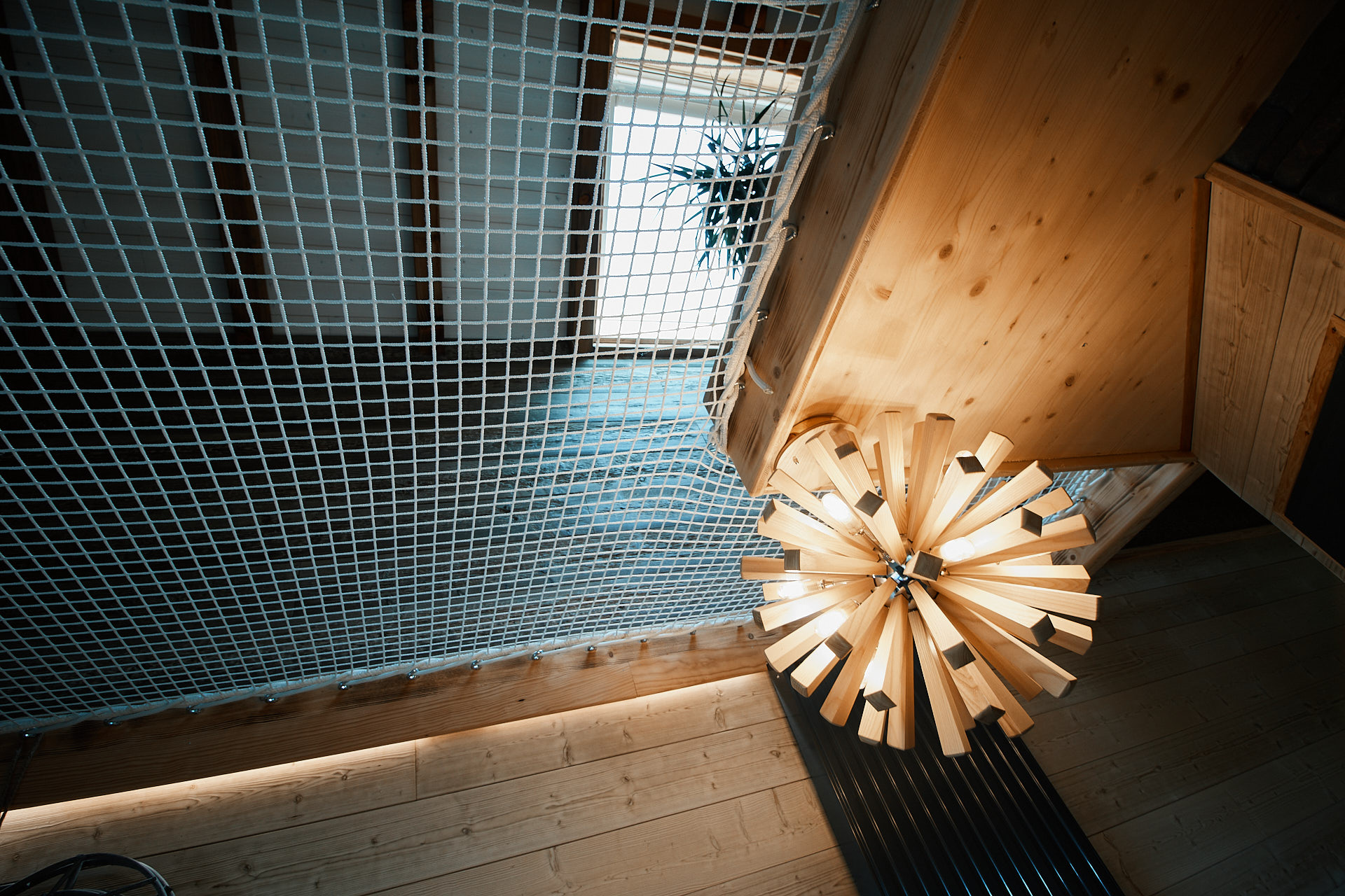 Cottage Spa Orion : une cabane sur pilotis pour une escapade romantique à Ville-Sur-Illon — environnement naturel