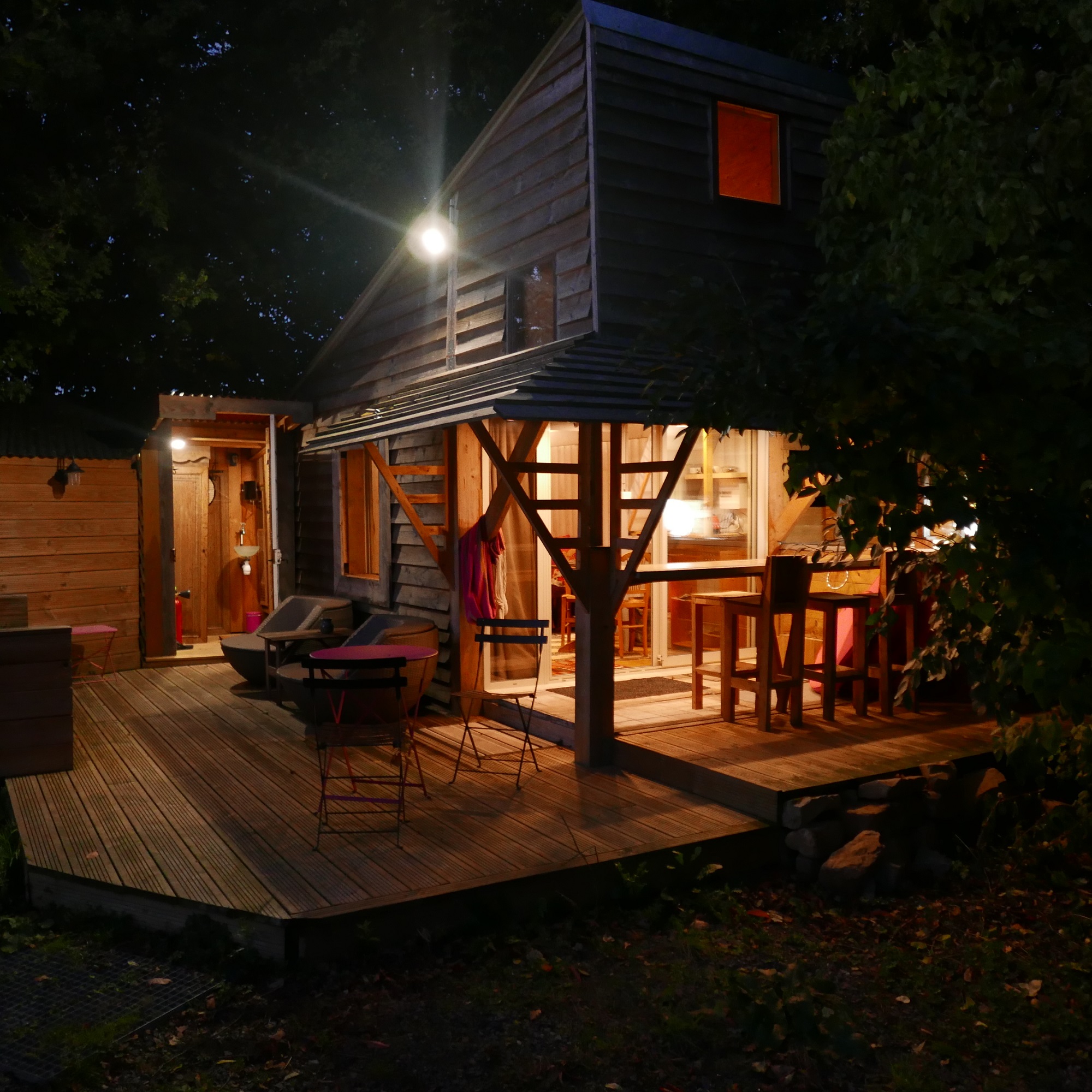 La Cabane de Léo : une escapade bien-être en Basse-Normandie à La Lande De Goult — chambre