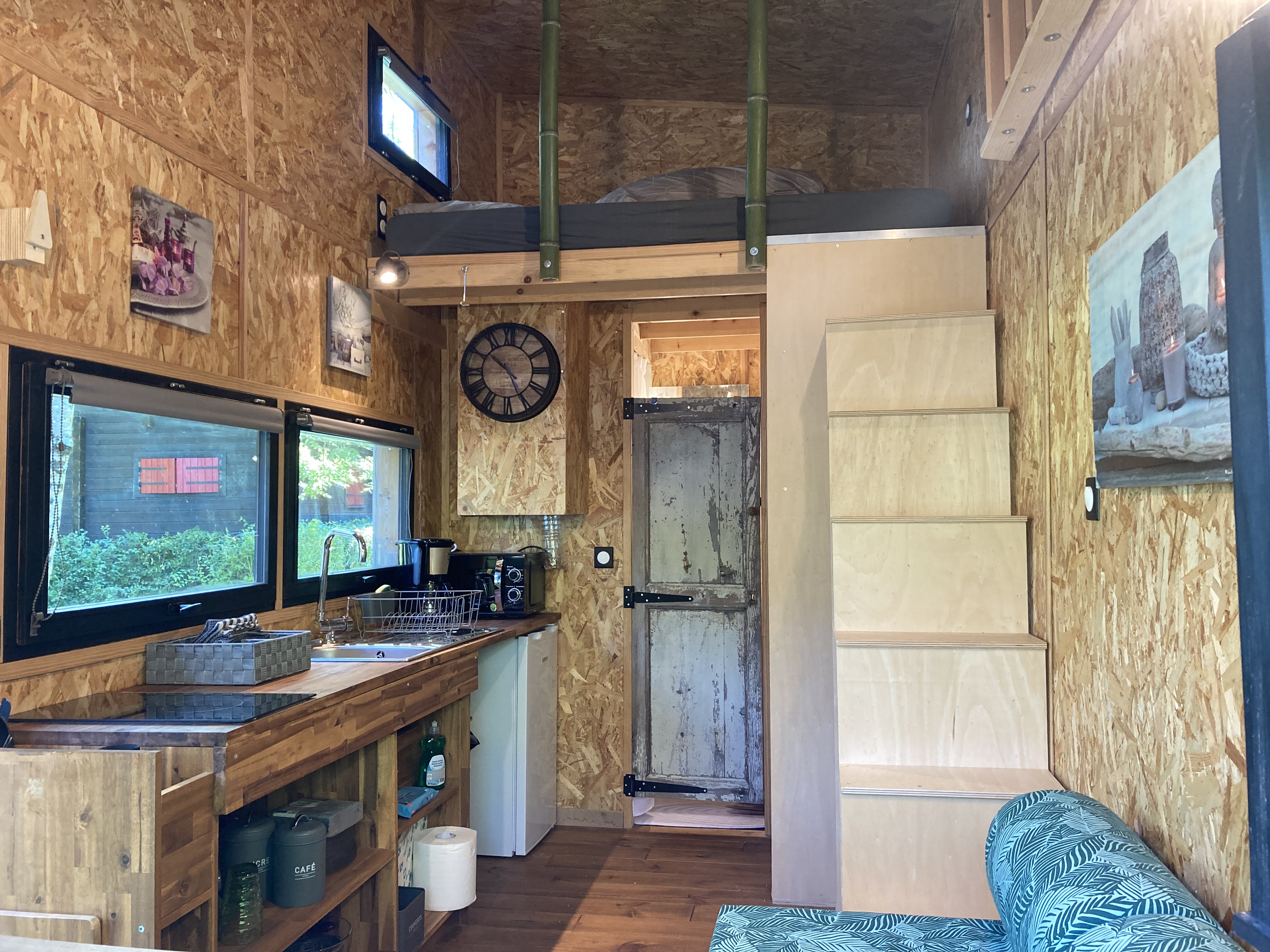 Tiny House de la Gravière : une évasion moderne en Franche-Comté à Nevy Les Dole — chambre