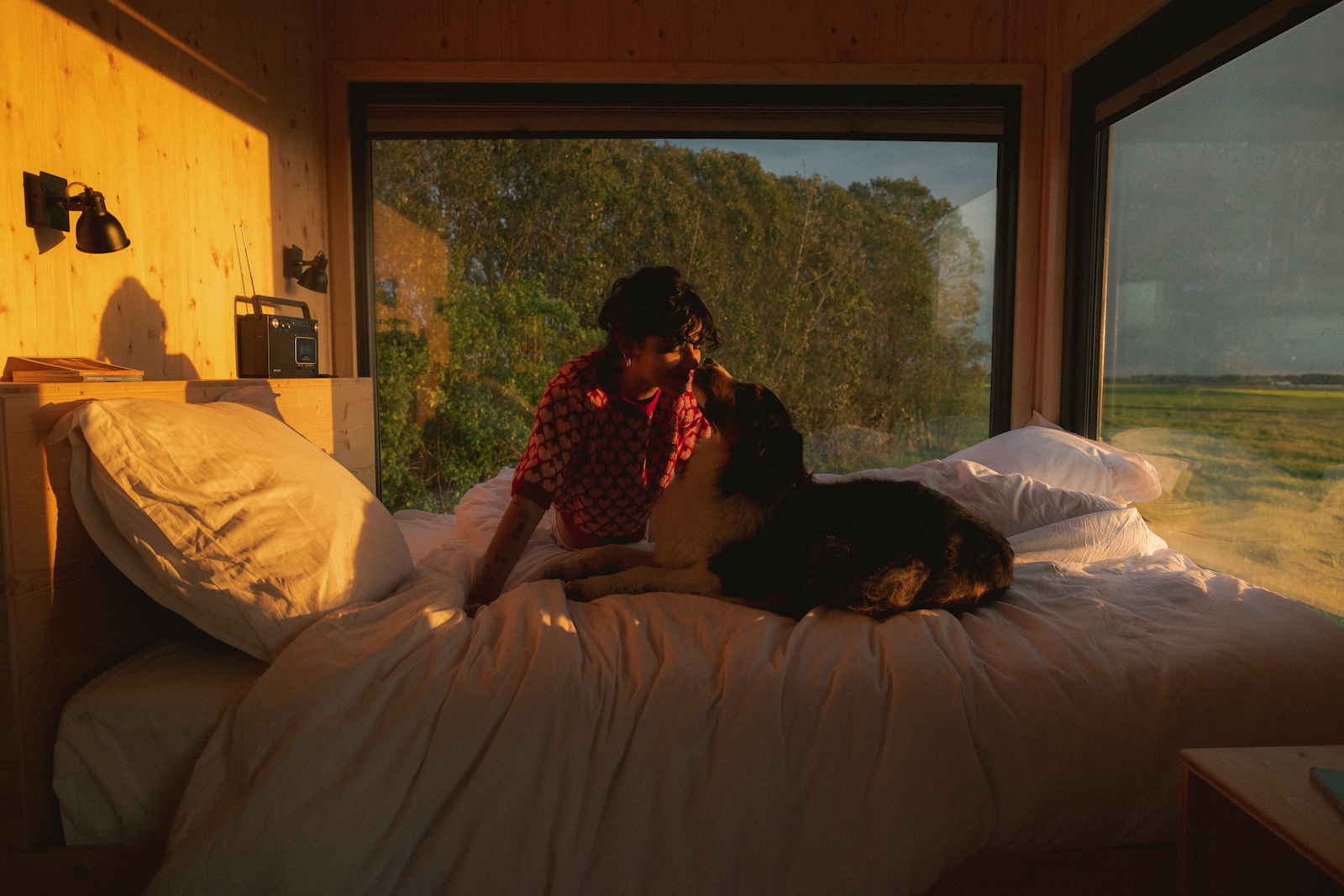 Une escapade insolite dans une Tiny House moderne à 50 min de Paris à Gressey — espace de vie