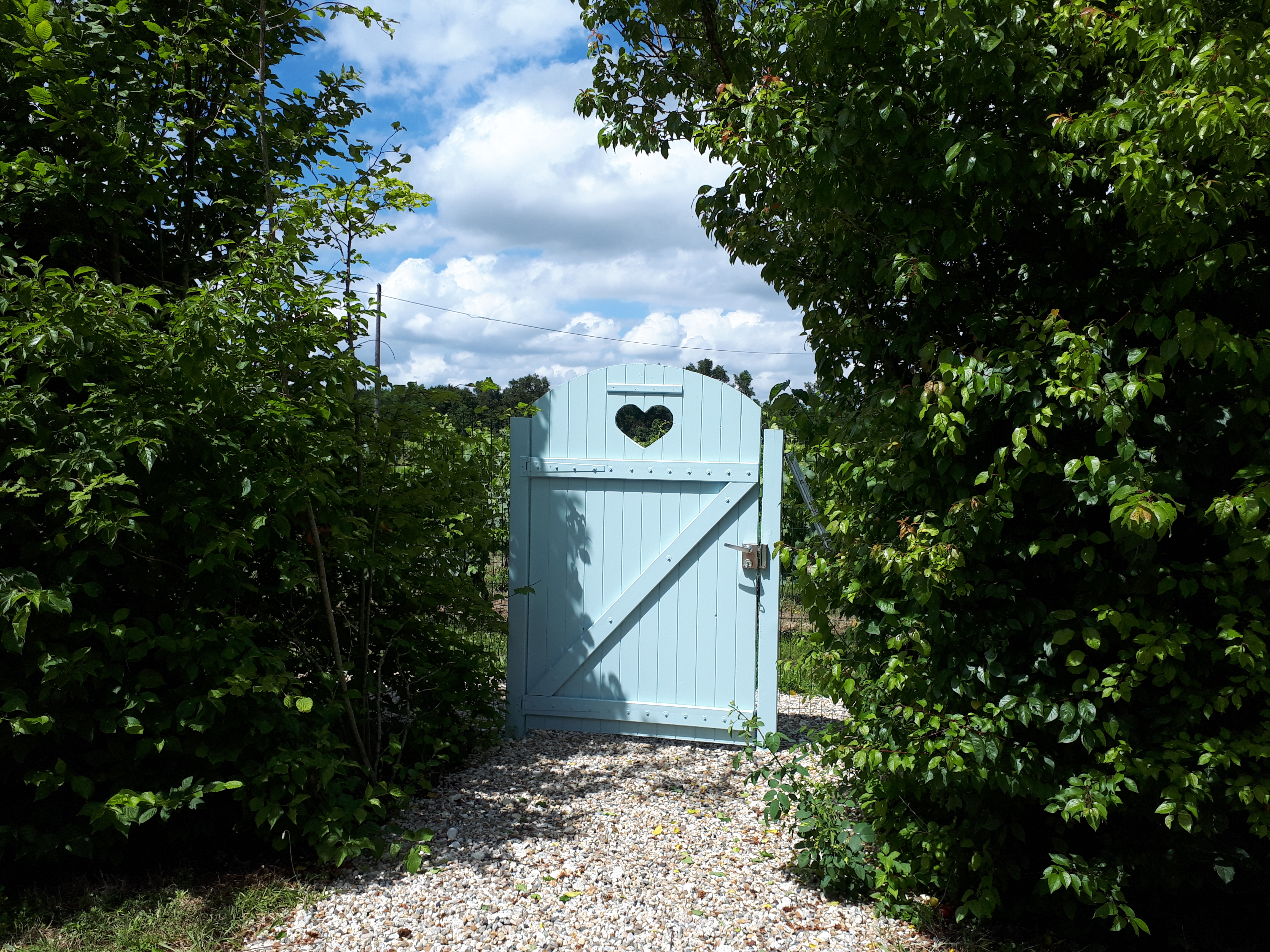 La roulotte de Glorit — Roulotte avec spa à Pugnac (Gironde) à Pugnac — chambre