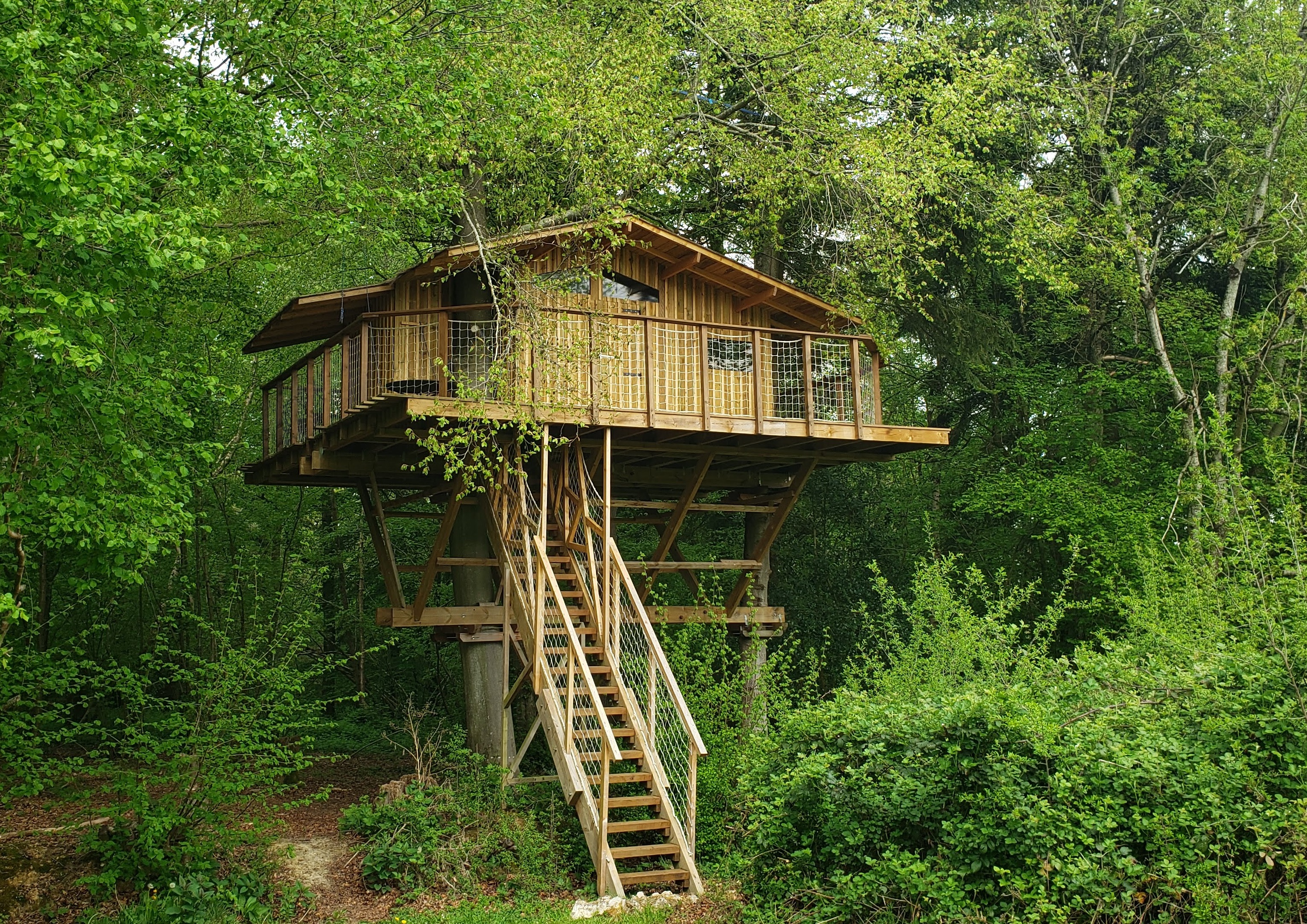 Cabane du domaine du Valdorgère — Nuit perchée à 5m en Eure