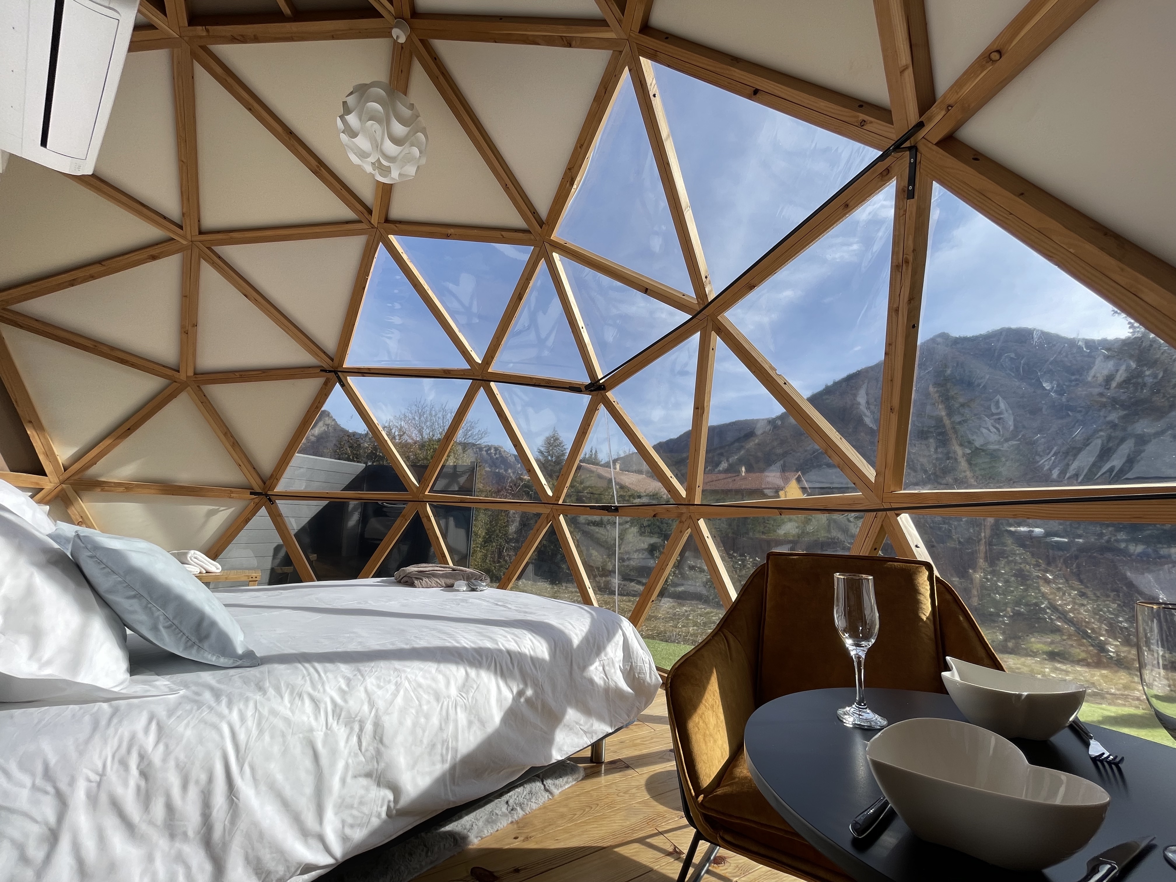 Dôme Valentin & Spa : une expérience unique en Provence à Veynes — espace de vie