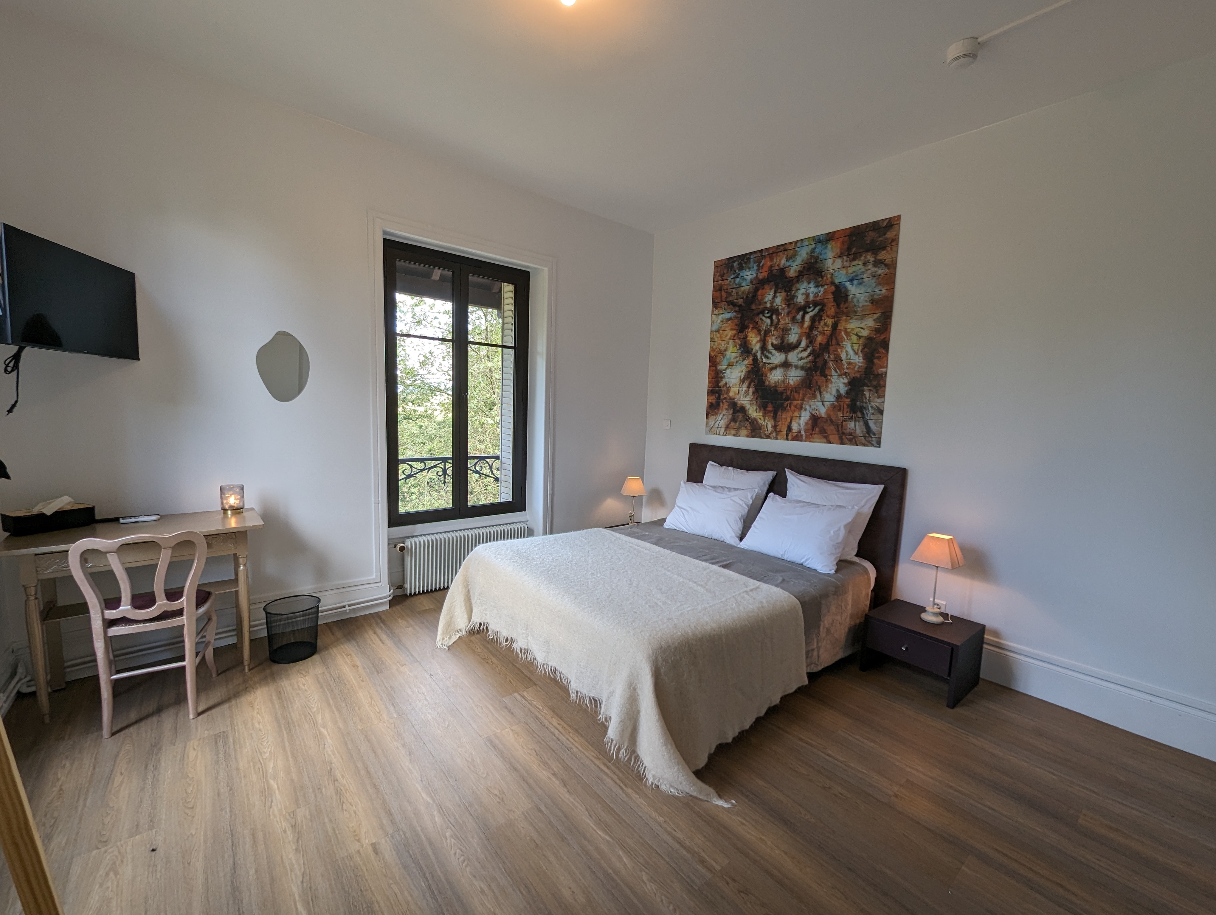 Chambre "Rêve de Lion" — Chambre à thème avec spa à Puy-de-Dôme
