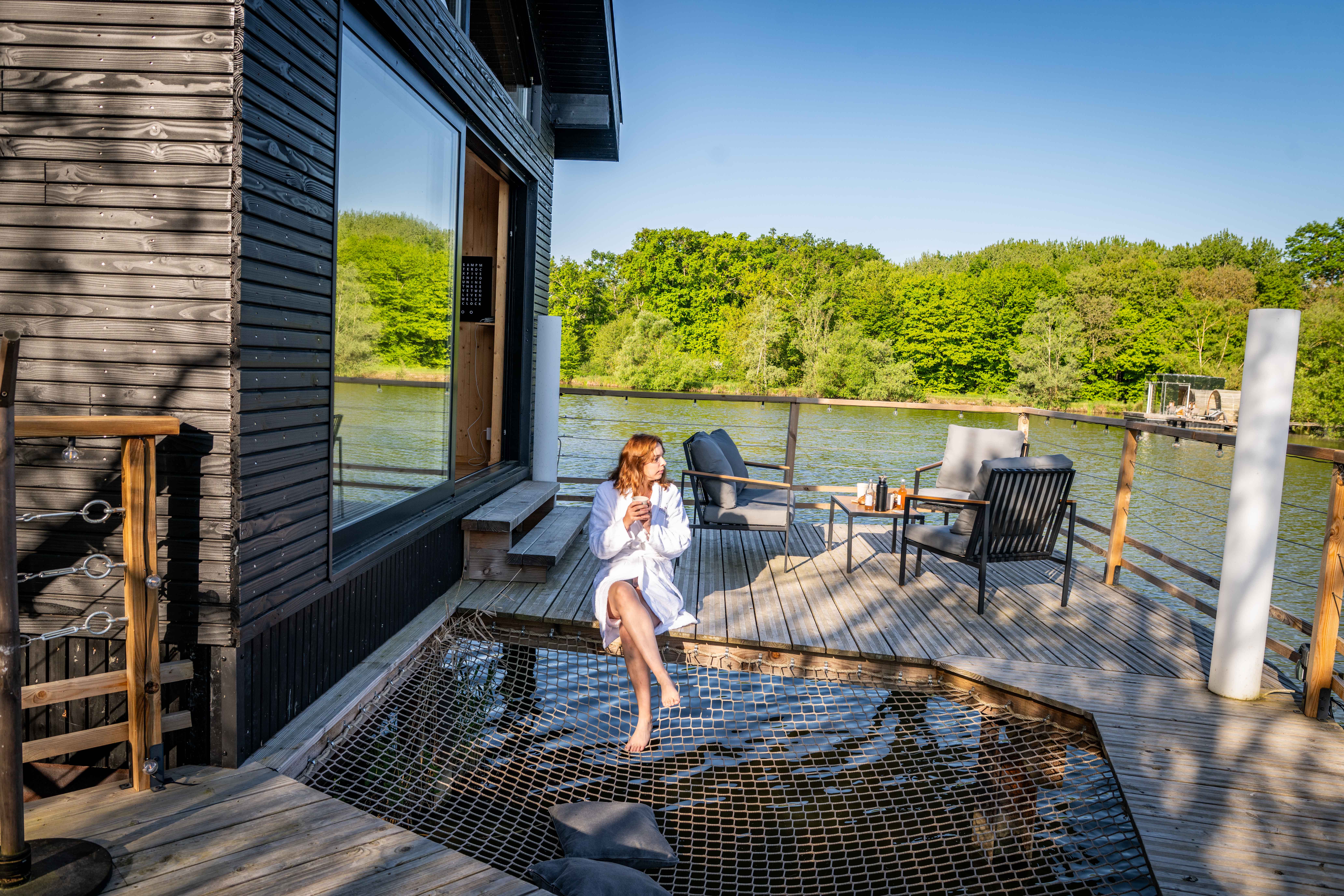 Cabane Spa Design 6 pers — Nuit insolite avec spa à Ain à Meillonnas — environnement naturel